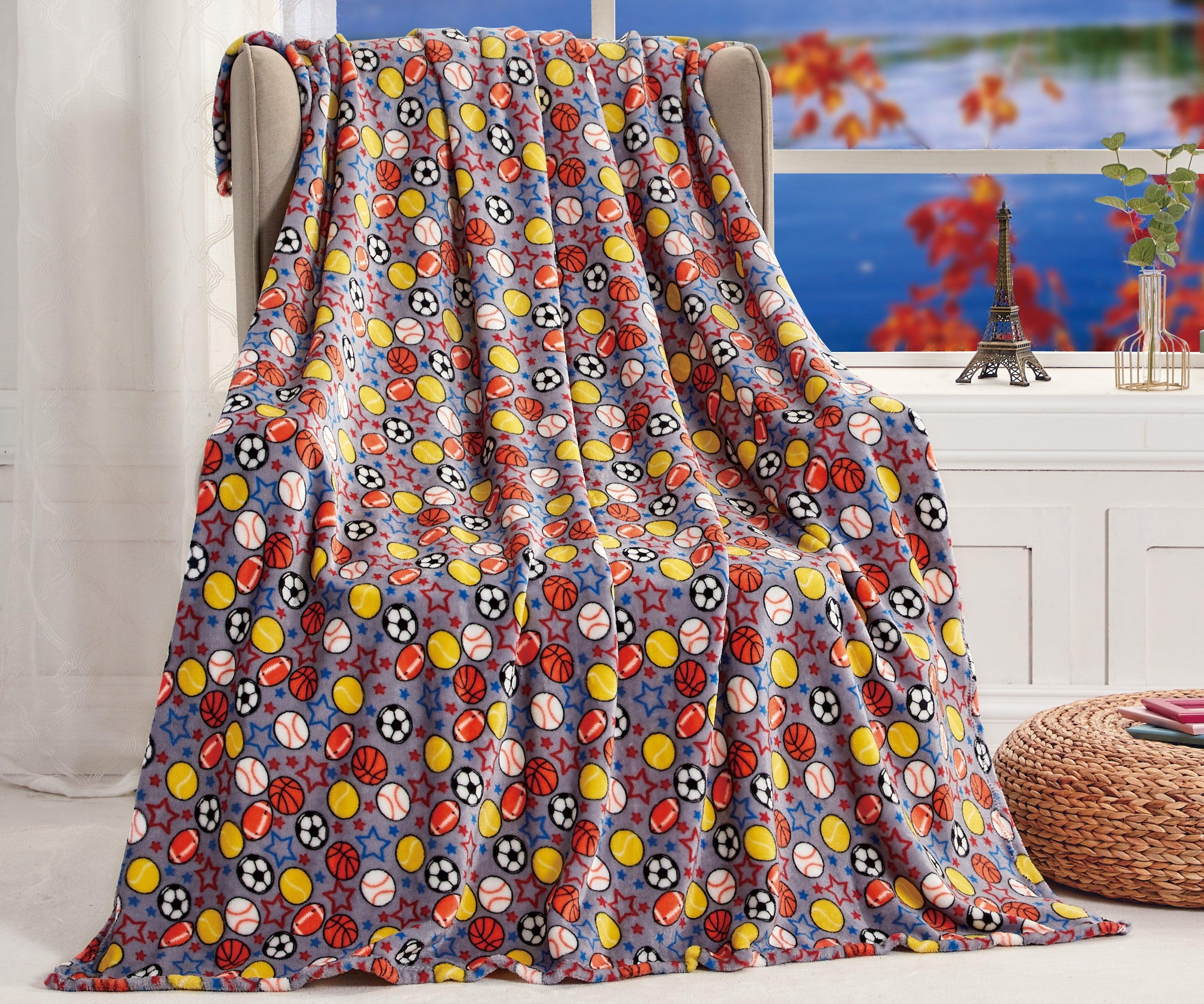 Everlaneas Ultra Soft Lightweight Printed Throw Blanket - 50 x 60 inches