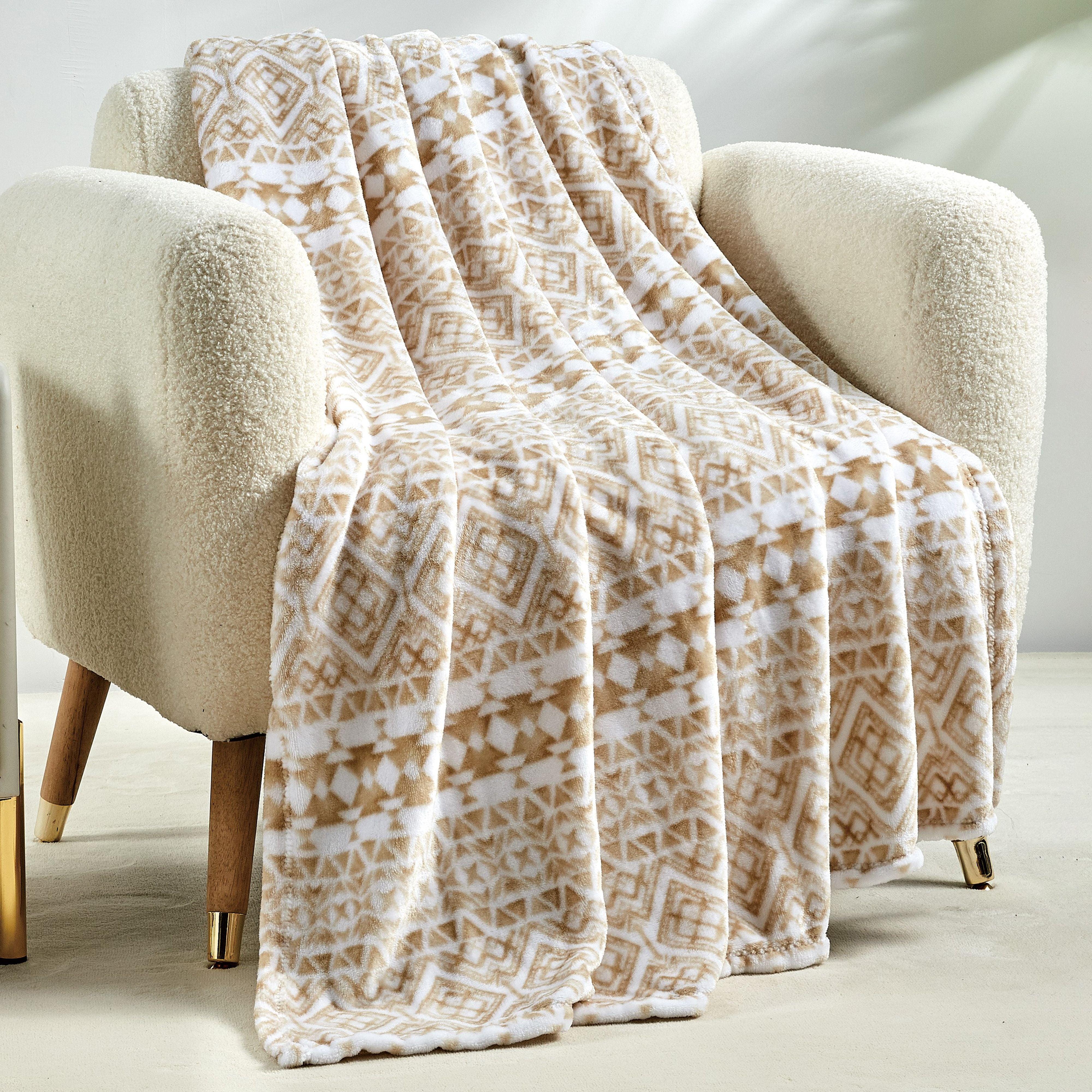 Everlaneas Ultra Soft Lightweight Printed Throw Blanket - 50 x 60 inches
