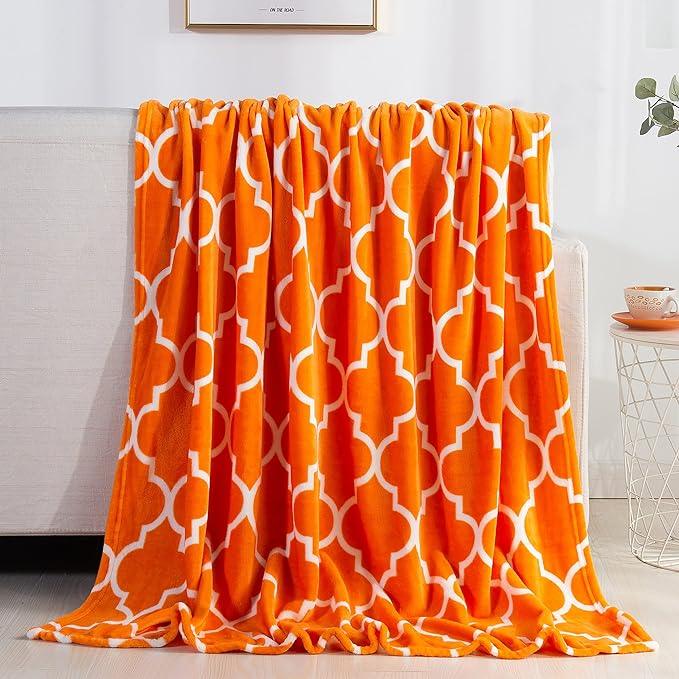 Everlaneas Plush All Season Lightweight Throw Blanket - 50 x 60 inches