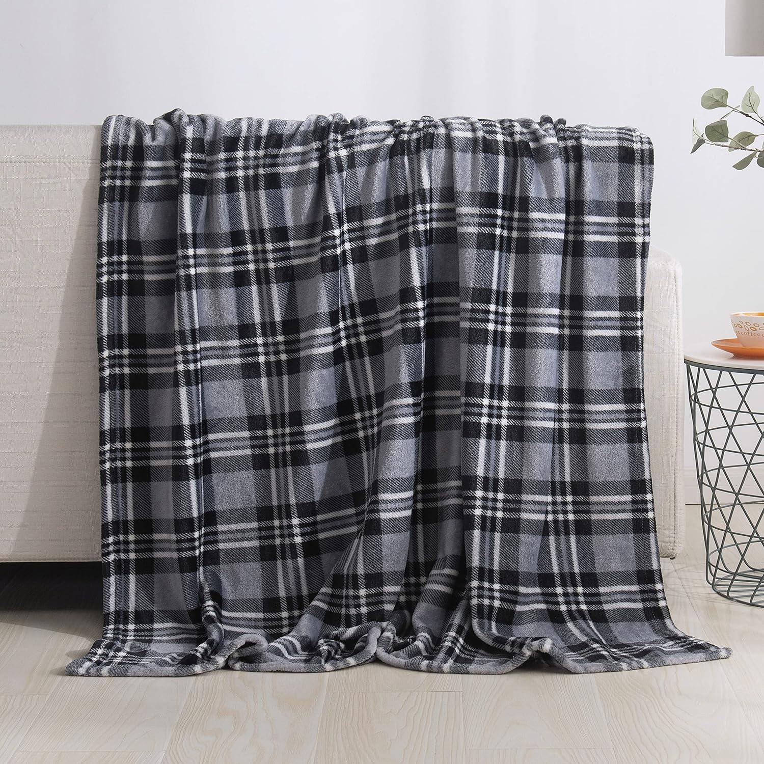 Everlaneas Plush All Season Lightweight Throw Blanket - 50 x 60 inches