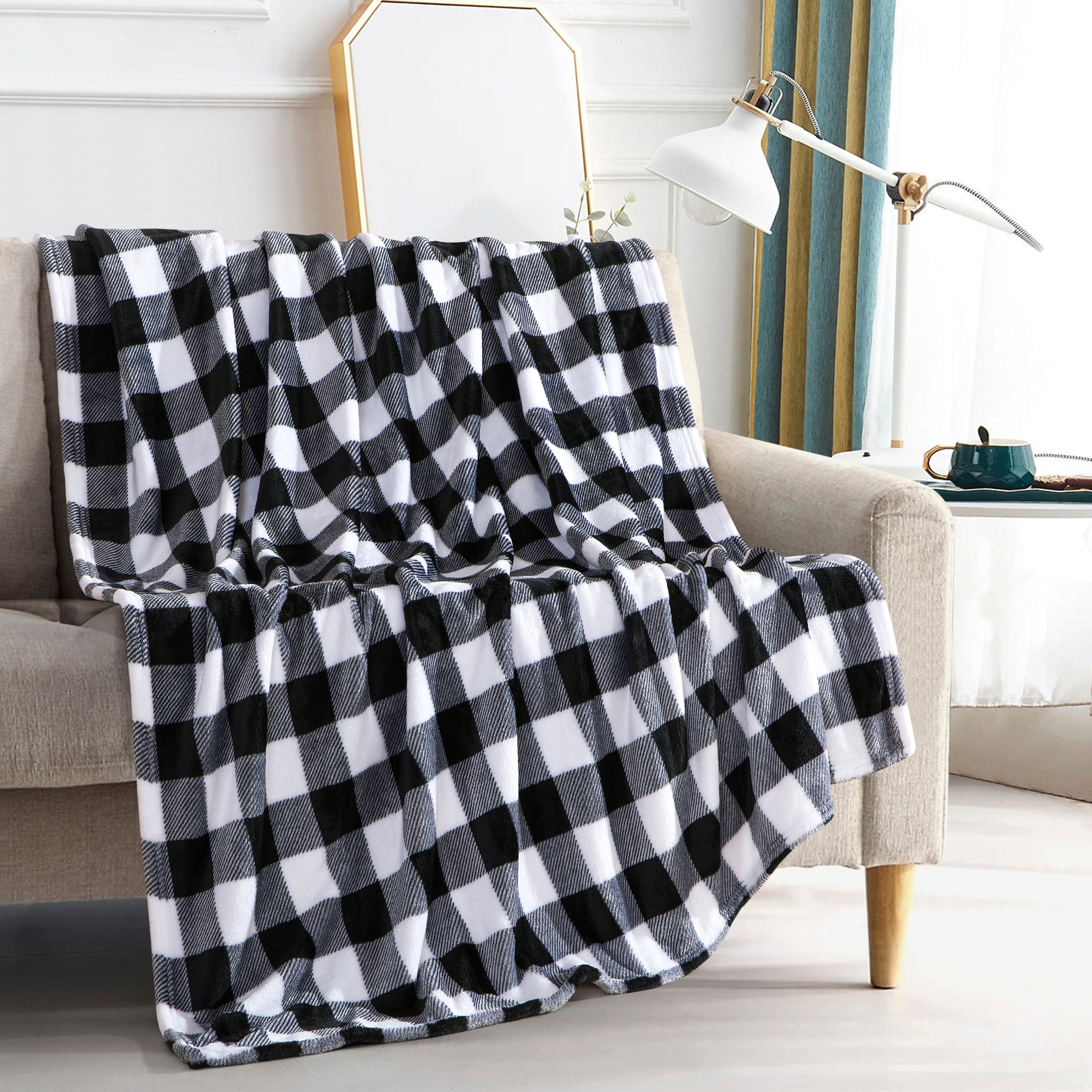 Everlaneas Plush All Season Lightweight Throw Blanket - 50 x 60 inches