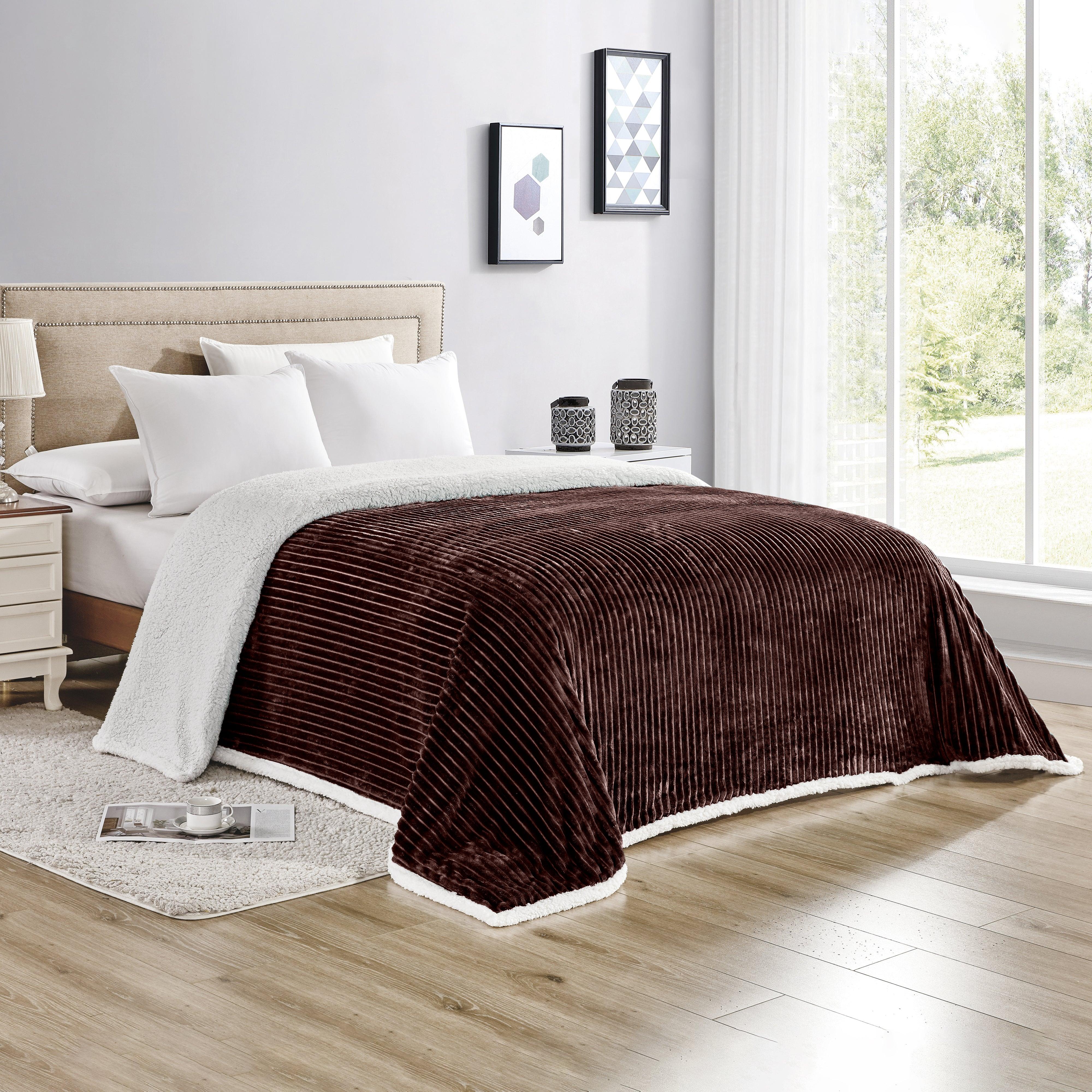 Everlaneas Corduroy Design Luxury Sherpa Blanket