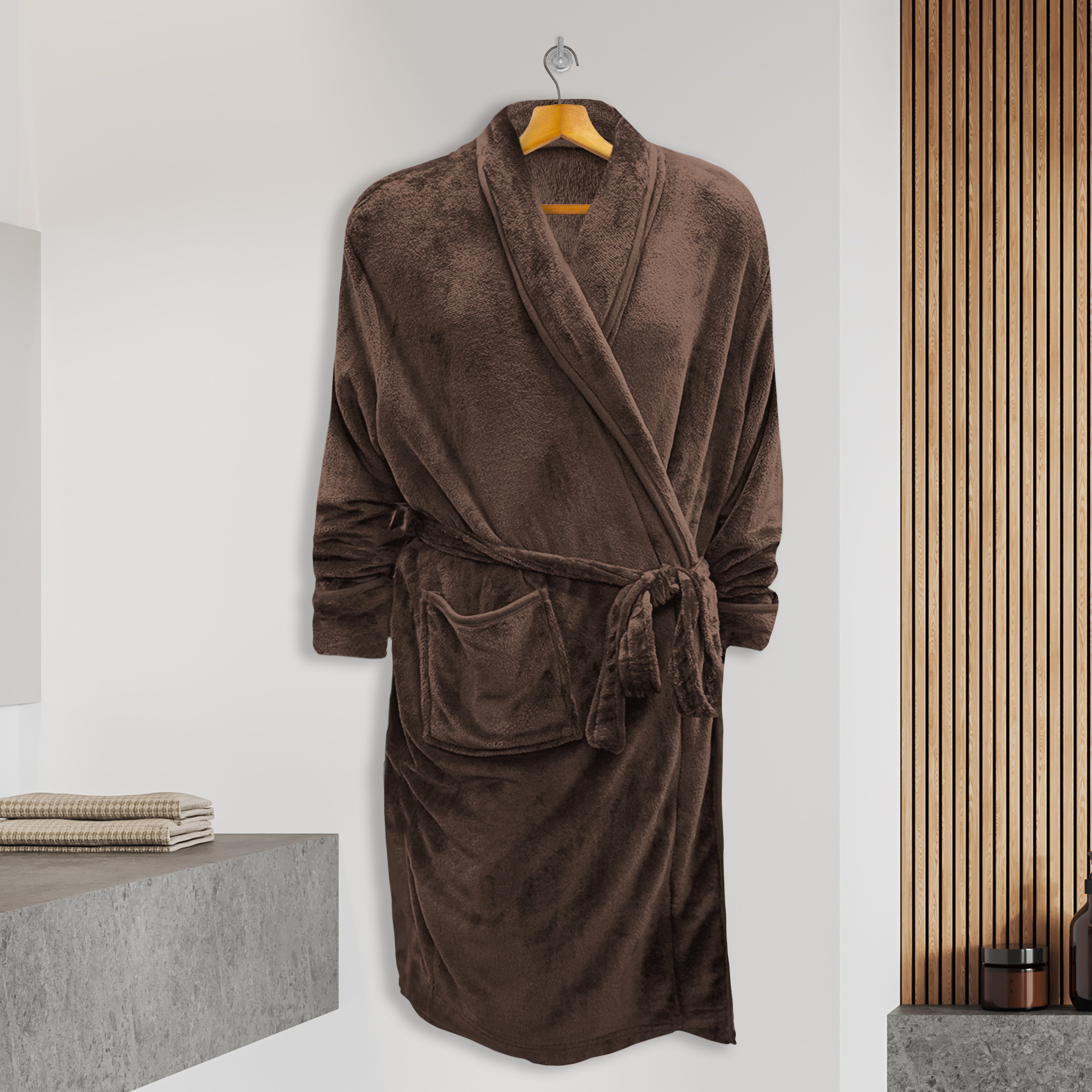 Everlaneas Men Shawl Collar Velvet Fleece Long Bathrobe