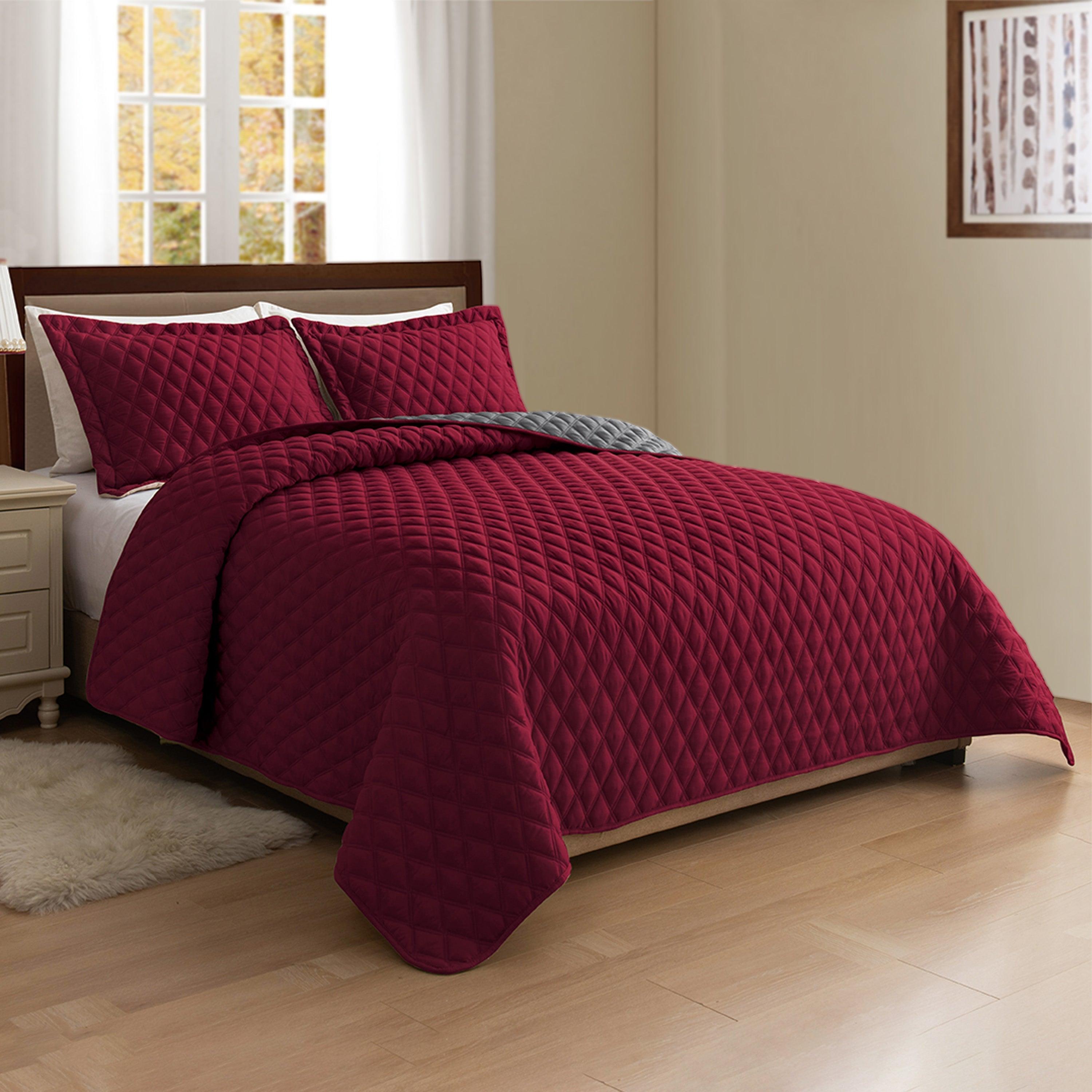 Everlaneas 3-Piece Diamond Quilted Reversible Bedspread Coverlet Set
