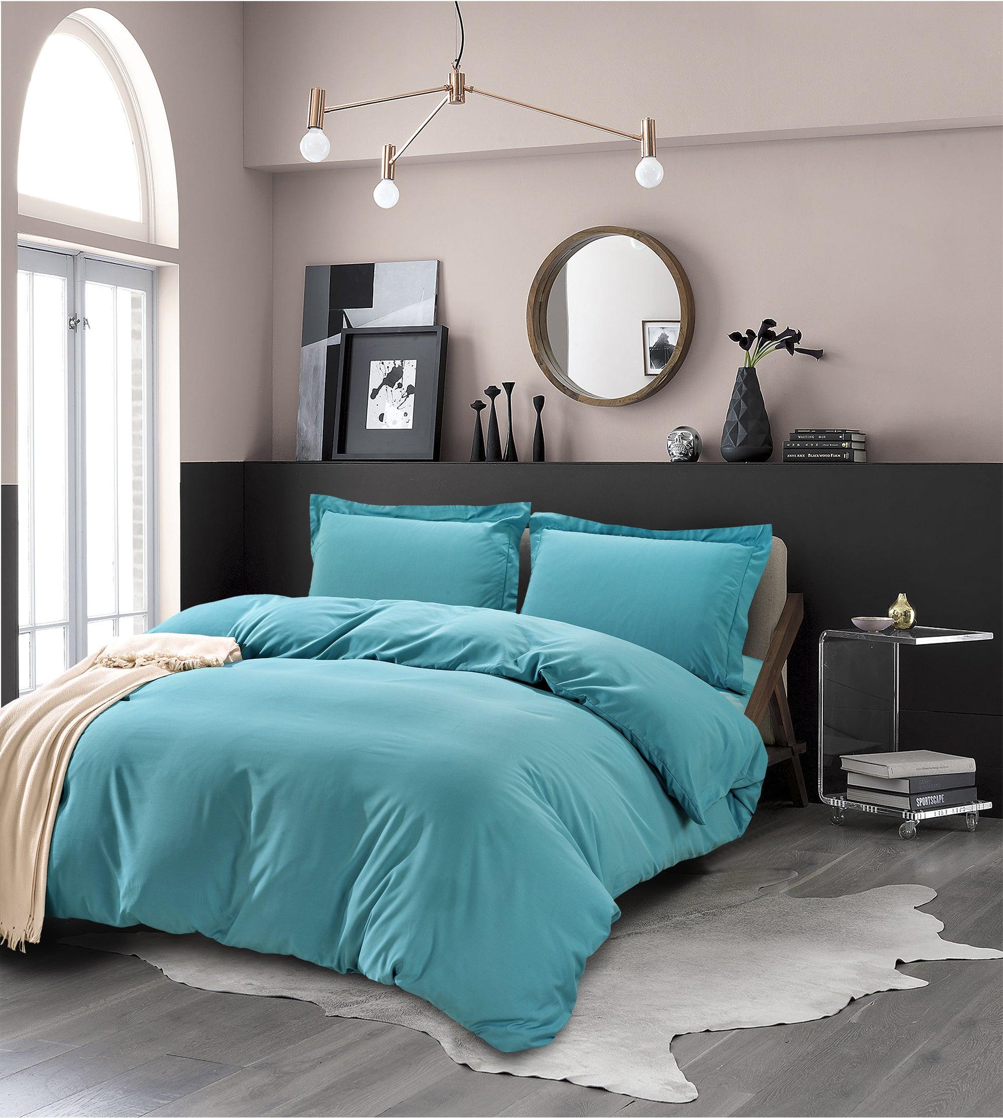 Everlaneas Essential 3-Piece Solid Duvet Cover Set