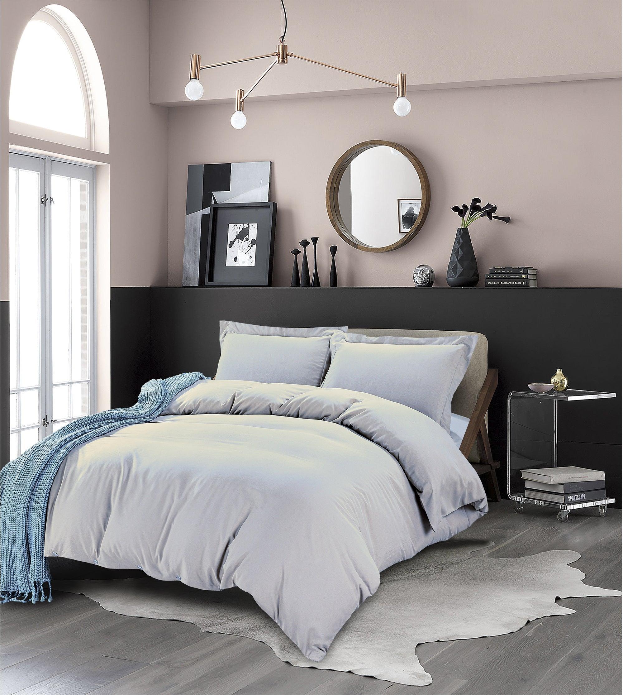 Everlaneas Essential 3-Piece Solid Duvet Cover Set