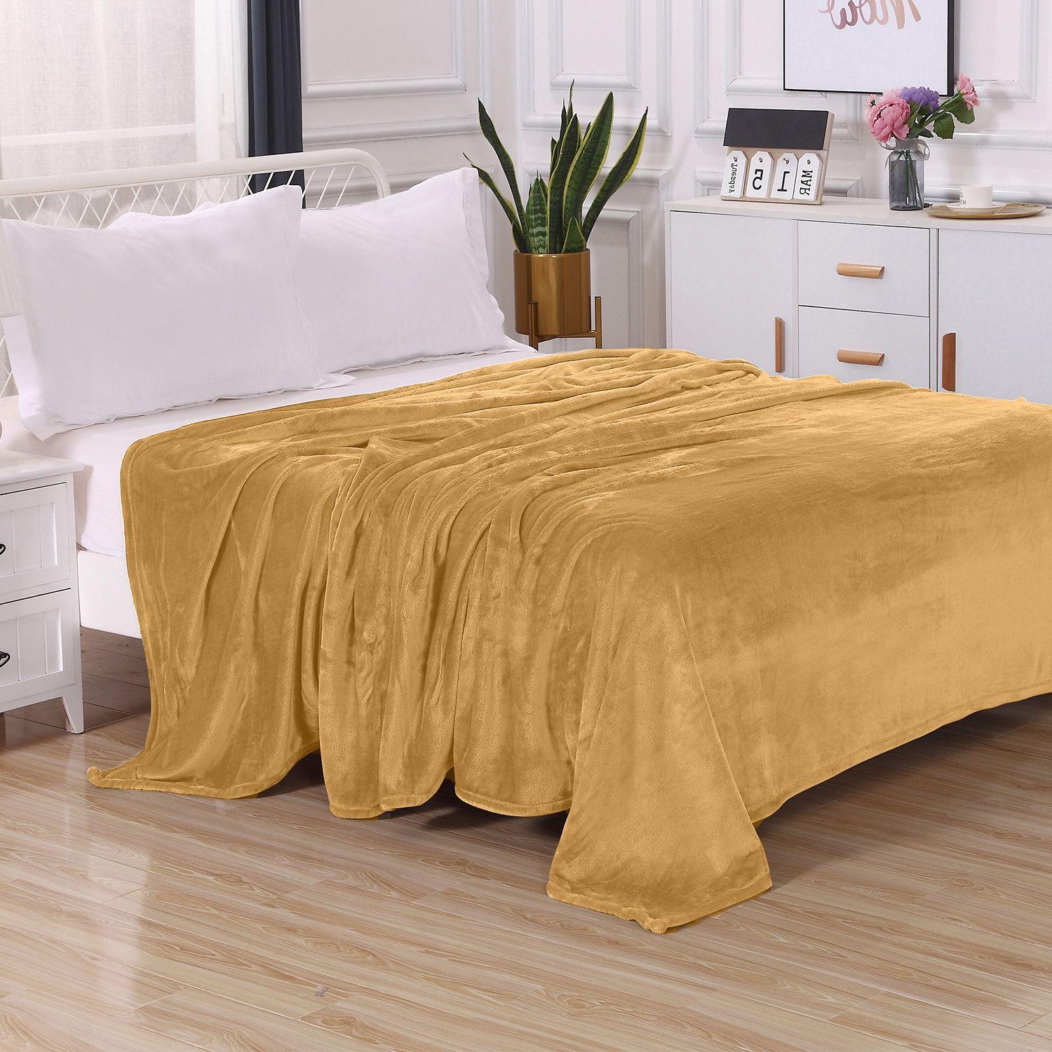 Everlaneas Velvet Plush Fleece Blanket Solid Color Design - Velour Blanket