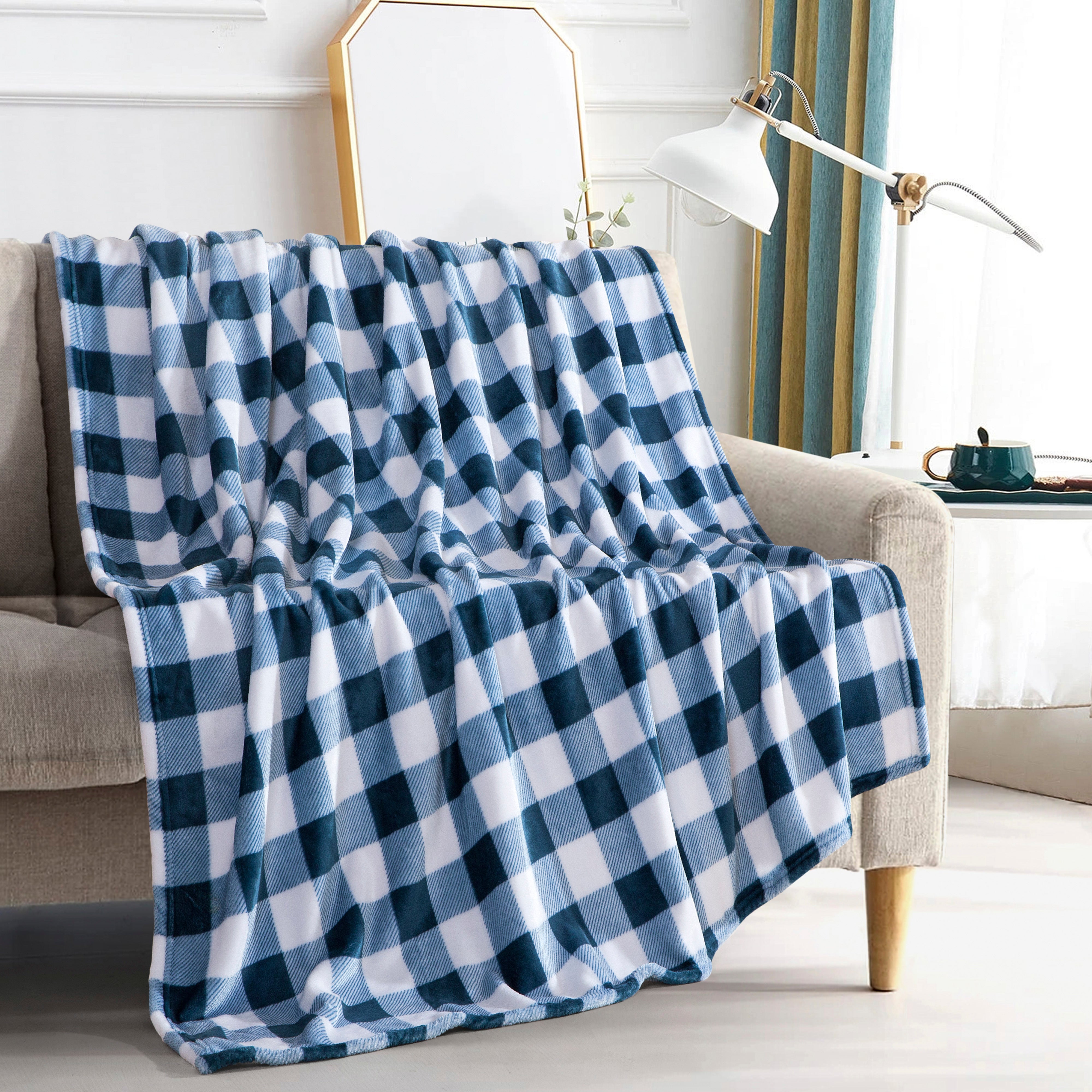 Everlaneas Plush All Season Lightweight Throw Blanket - 50 x 60 inches