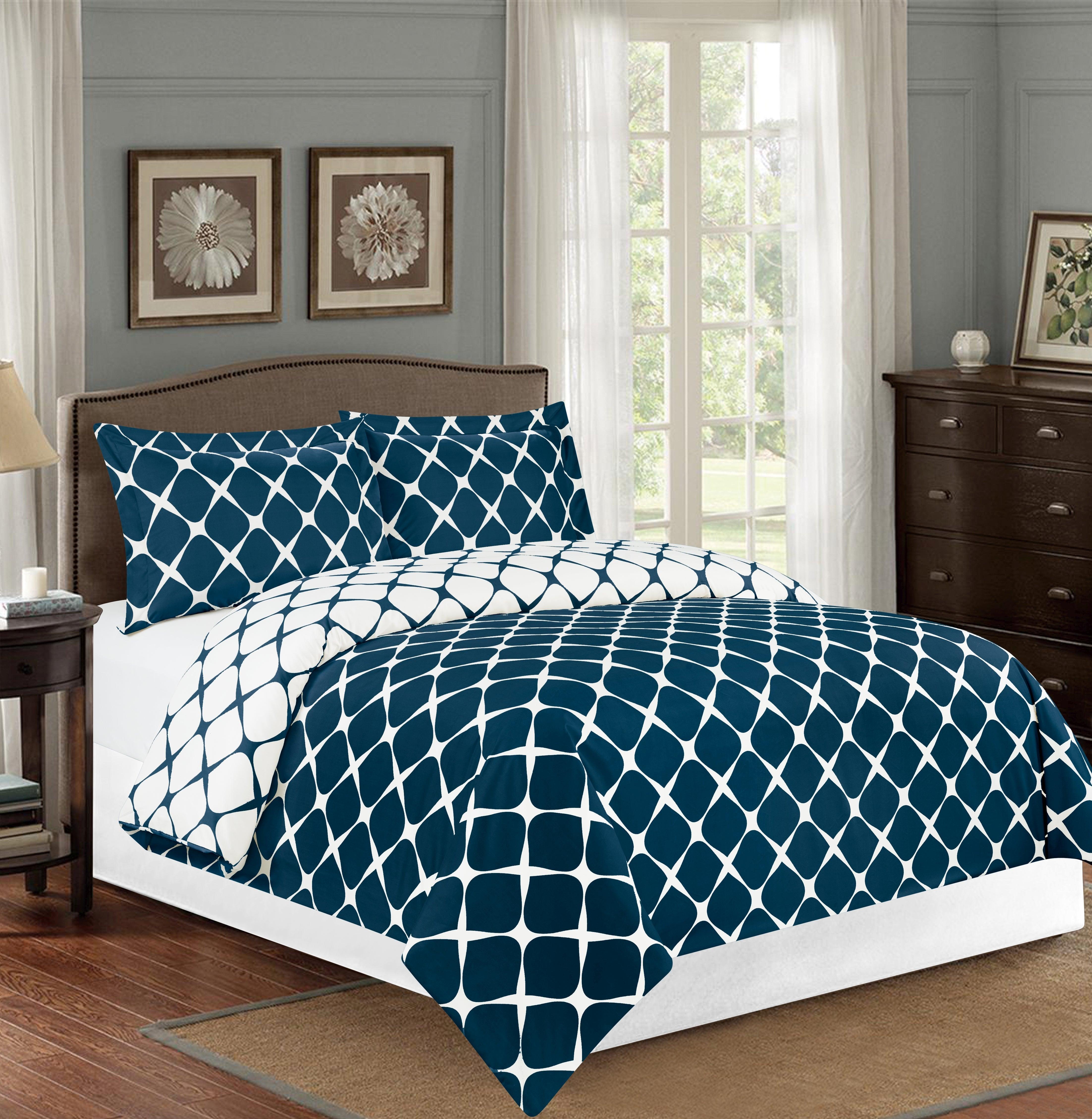 Everlaneas Bloomingdale Pattern, 3-Piece Duvet Cover Set