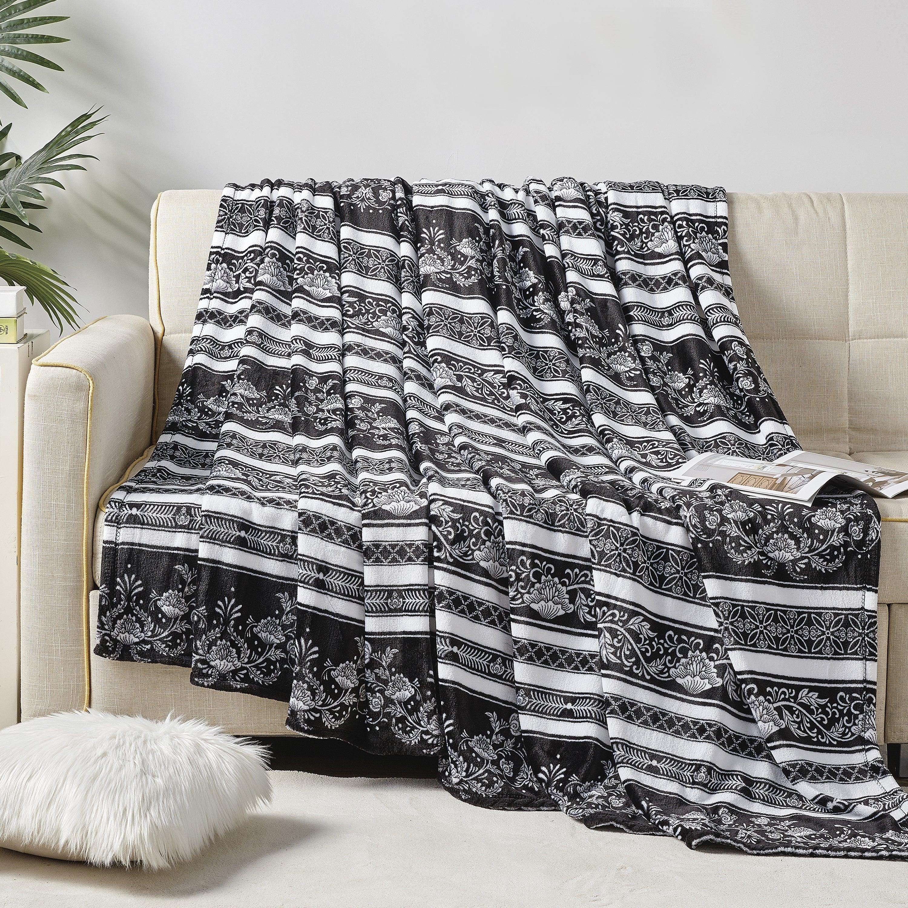 Everlaneas Printed Bed or Oversized Couch Blanket - Lightweight for All Season Warmth