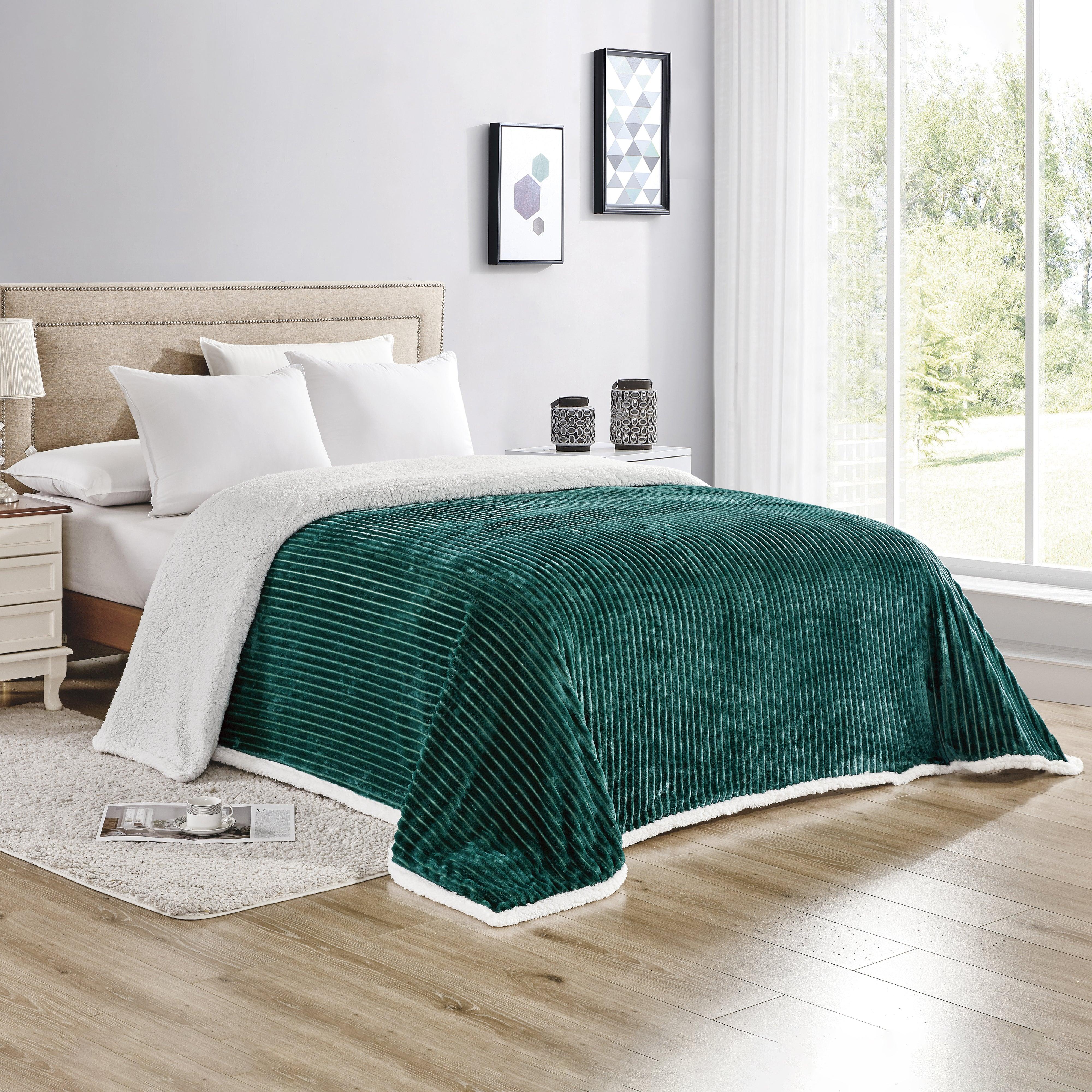 Everlaneas Corduroy Design Luxury Sherpa Blanket