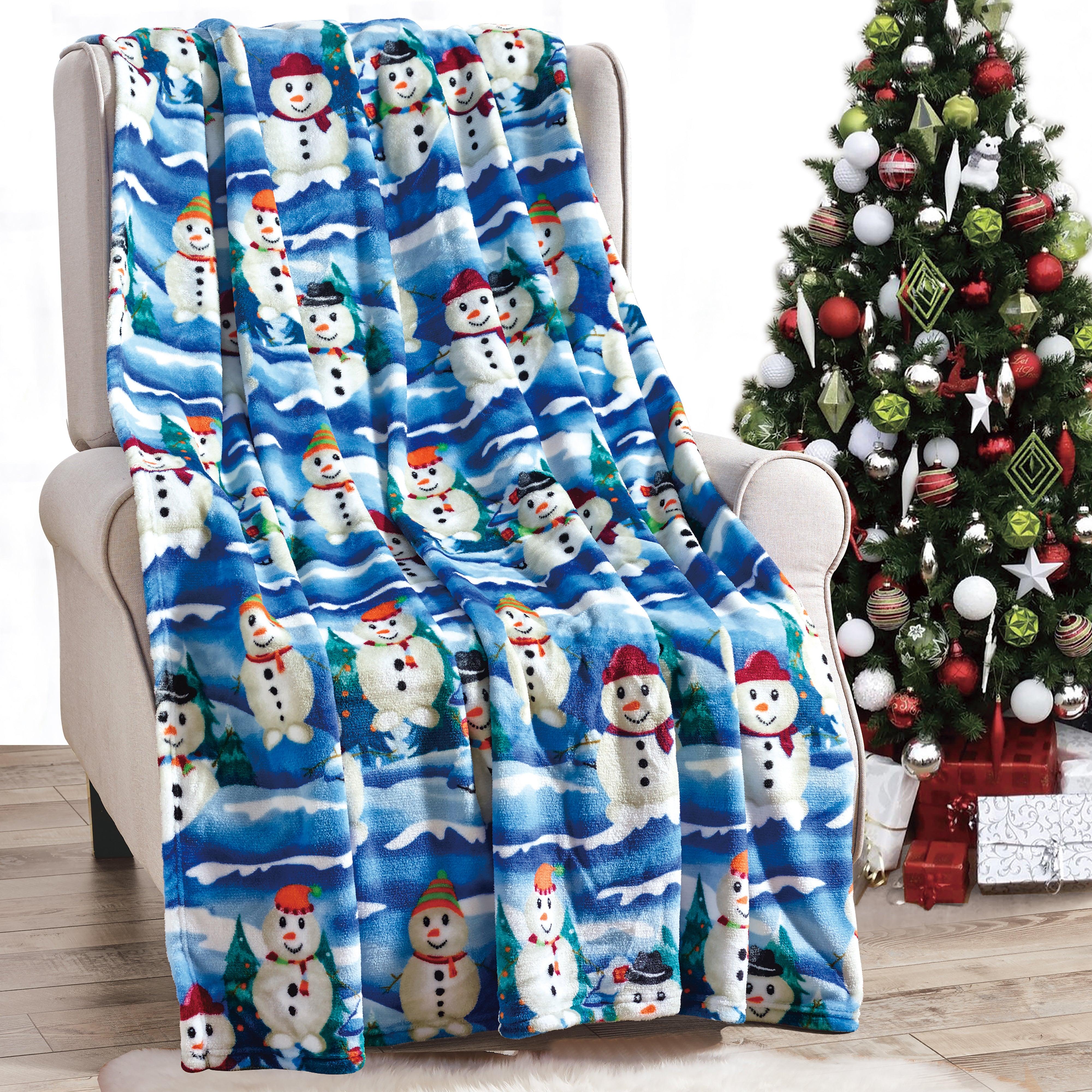 Everlaneas 50" x 60" Holiday Velvet Plush Blanket Throw - 50 x 60 inches