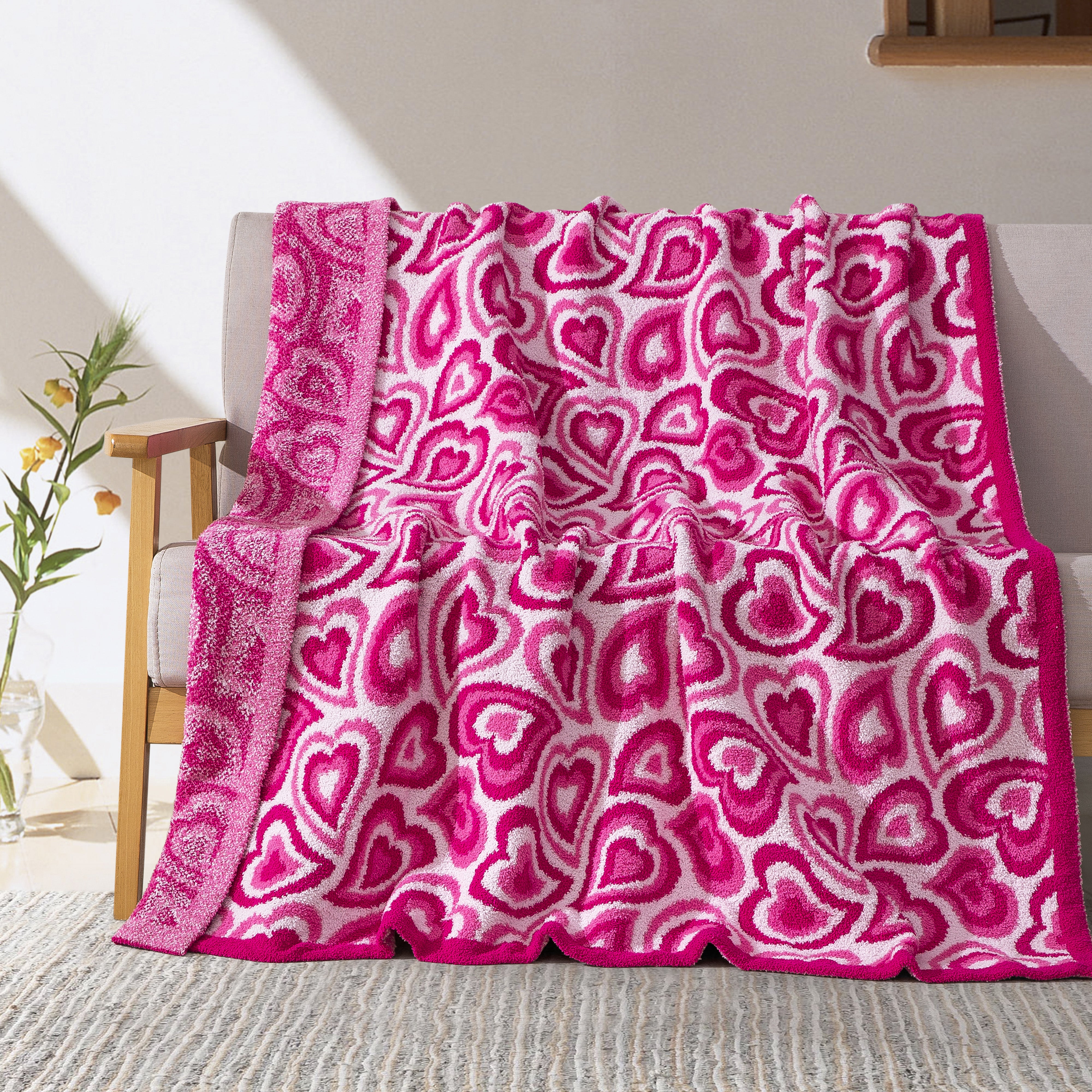 Everlaneas 50" x 70"  Ultra Soft Checkered Knitted Throw Blanket