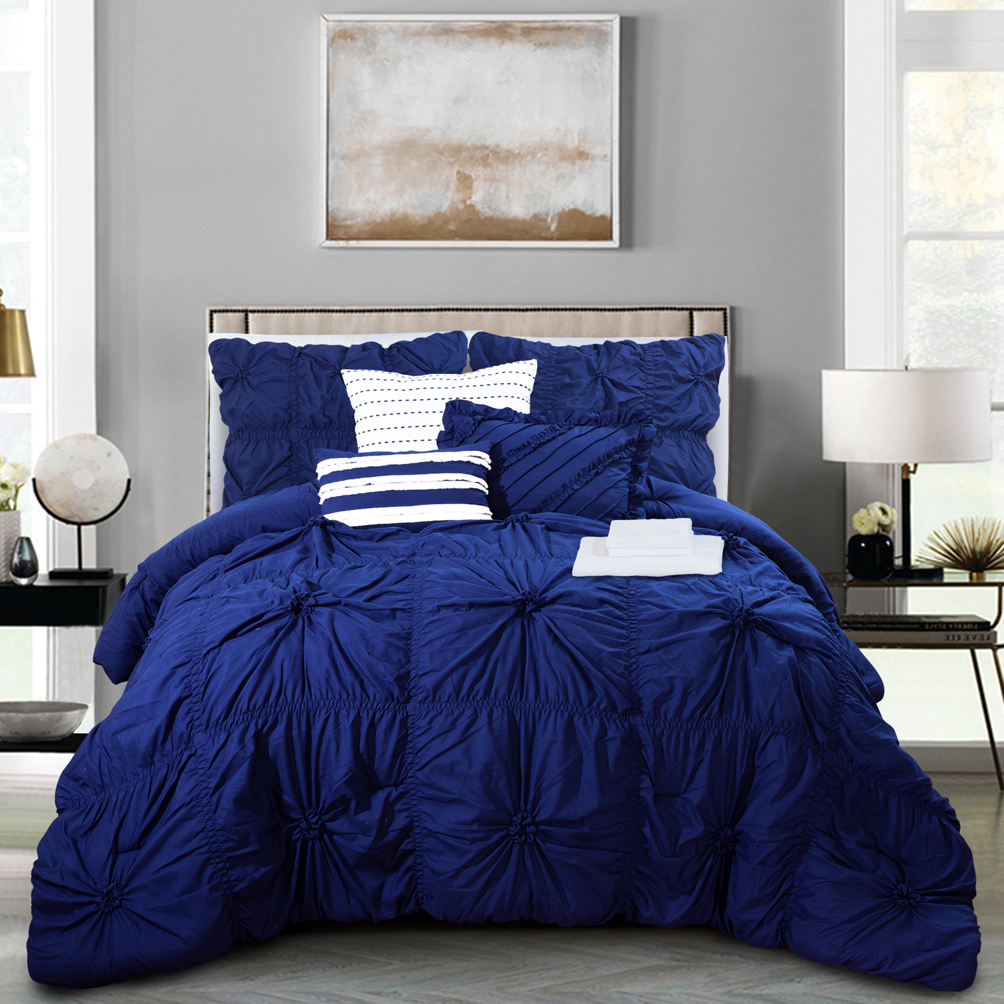 Everlaneas 12-Piece Amy Oversized Comforter Set - Includes 6-Piece Sheet Set with Double Sided Storage Pockets