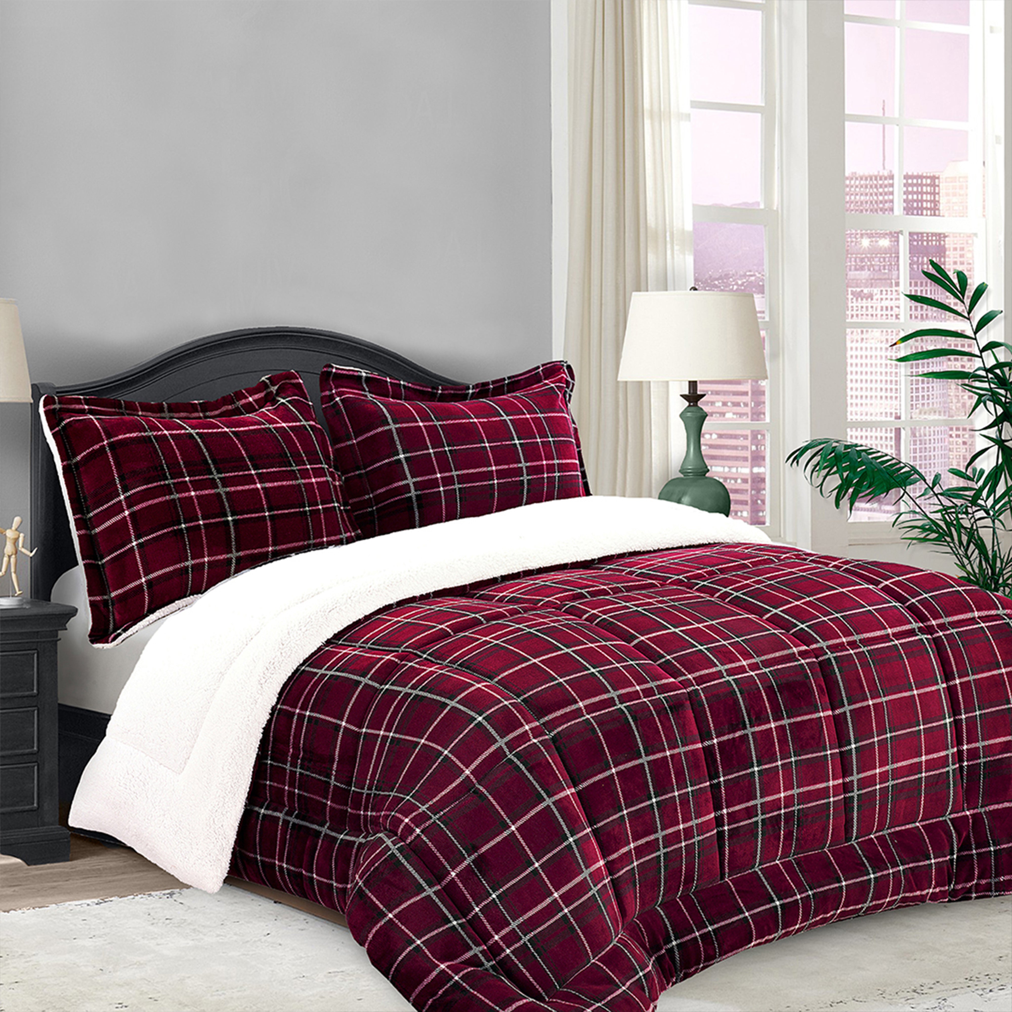 Everlaneas 3-Piece Plaid Micro-Suede Reversible Sherpa - Comforter Set