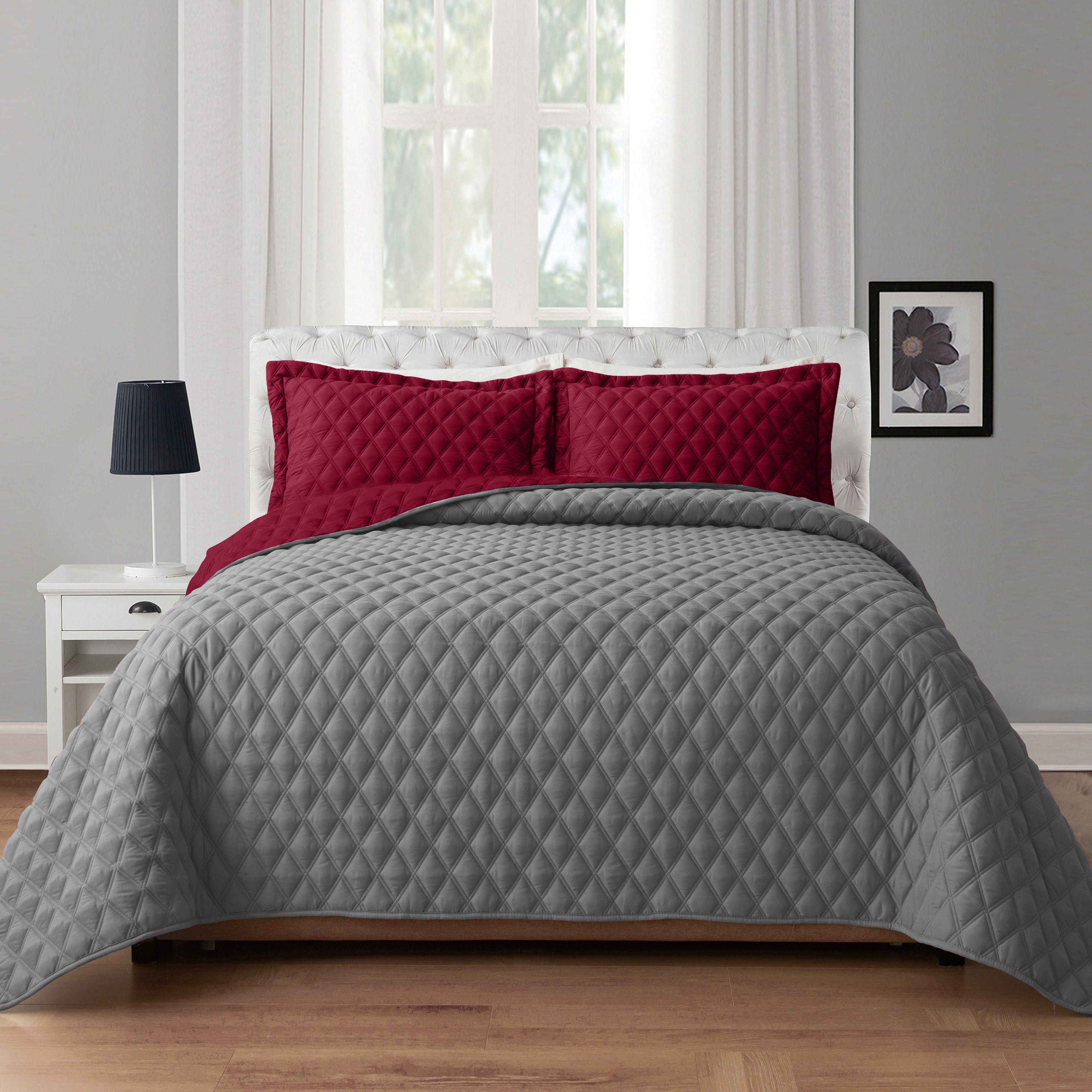 Everlaneas 3-Piece Diamond Quilted Reversible Bedspread Coverlet Set