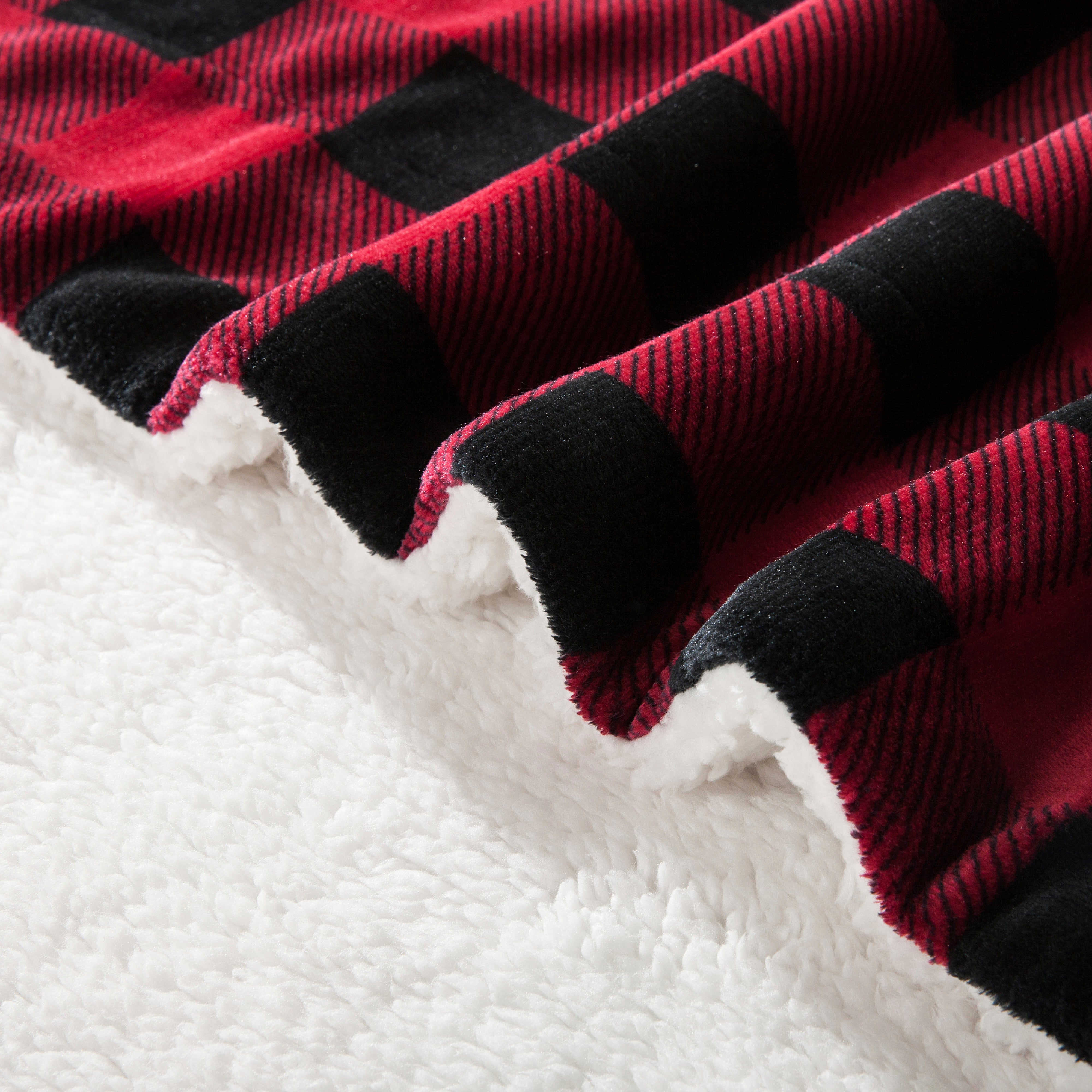 Everlaneas Buffalo Plaid Flannel Fleece Sherpa Throw Blanket