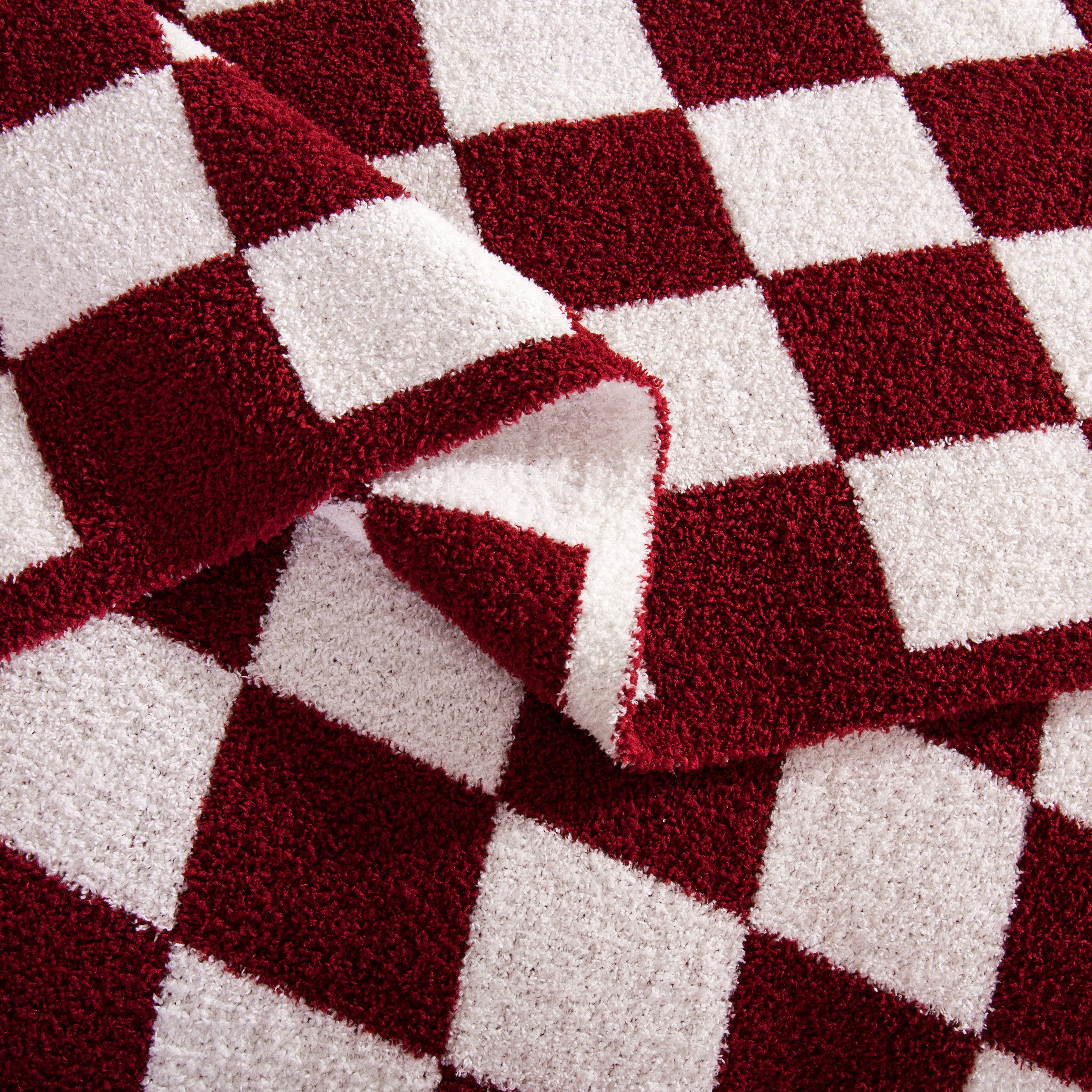 Everlaneas 50" x 70"  Ultra Soft Checkered Knitted Throw Blanket