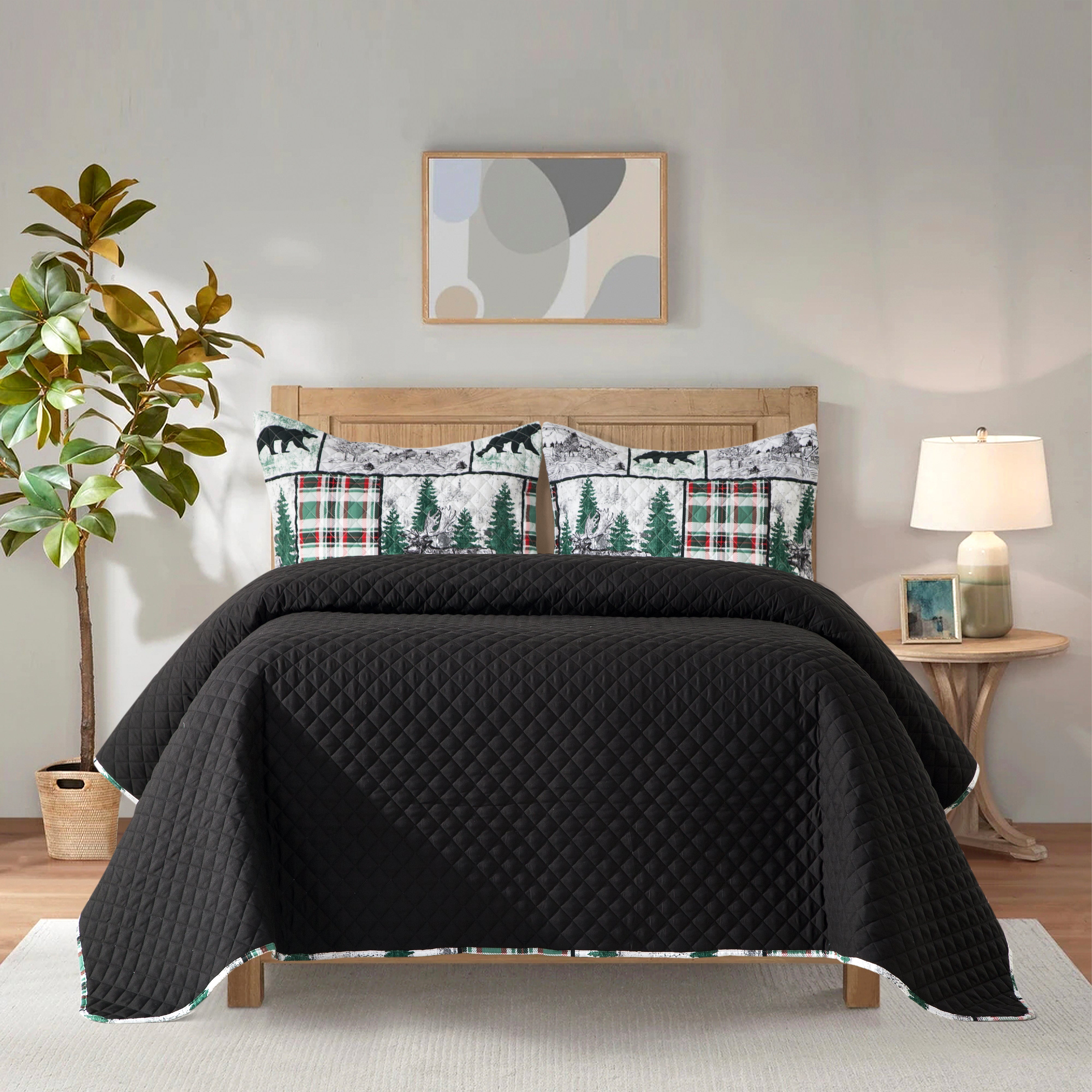 Everlaneas 3-Piece Patch Plaid Quilted Reversible Bedspread Coverlet Set