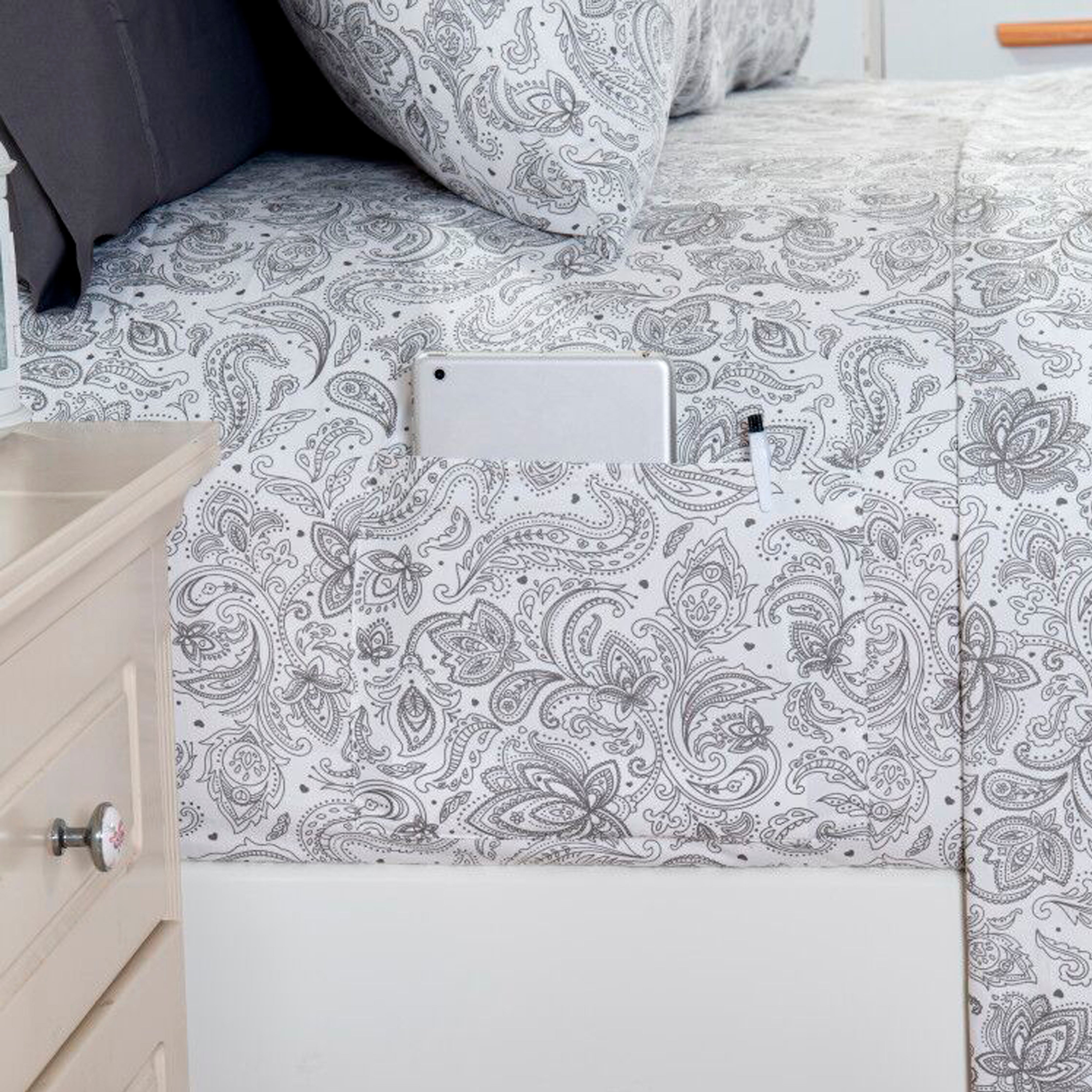 Everlaneas 6-Piece Paisley Printed Pattern - Soft as a Hotel Premium Quality Sheet Set