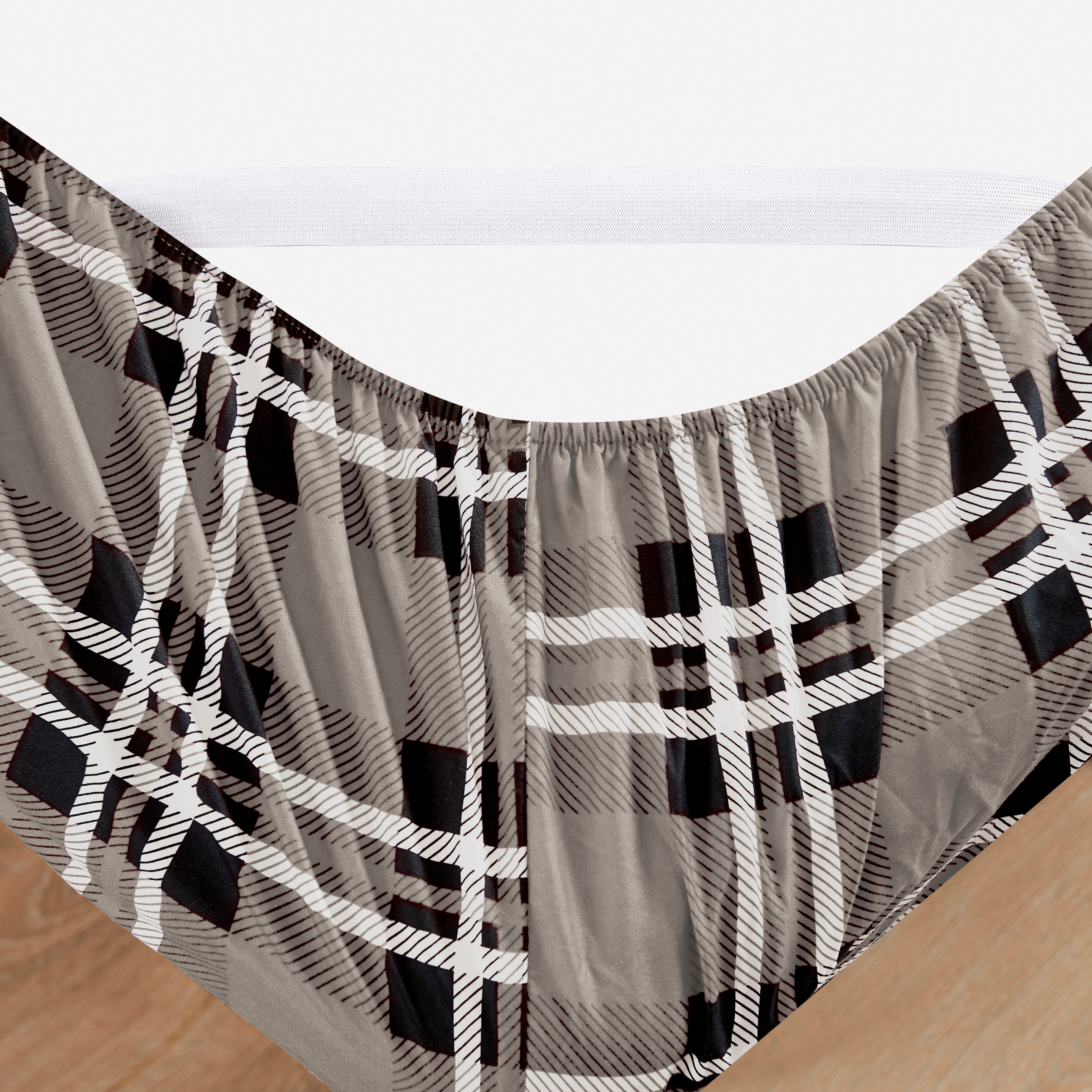 Everlaneas 6-Piece Plaid Pattern Bed Sheet Set - Soft as a Hotel Premium Quality