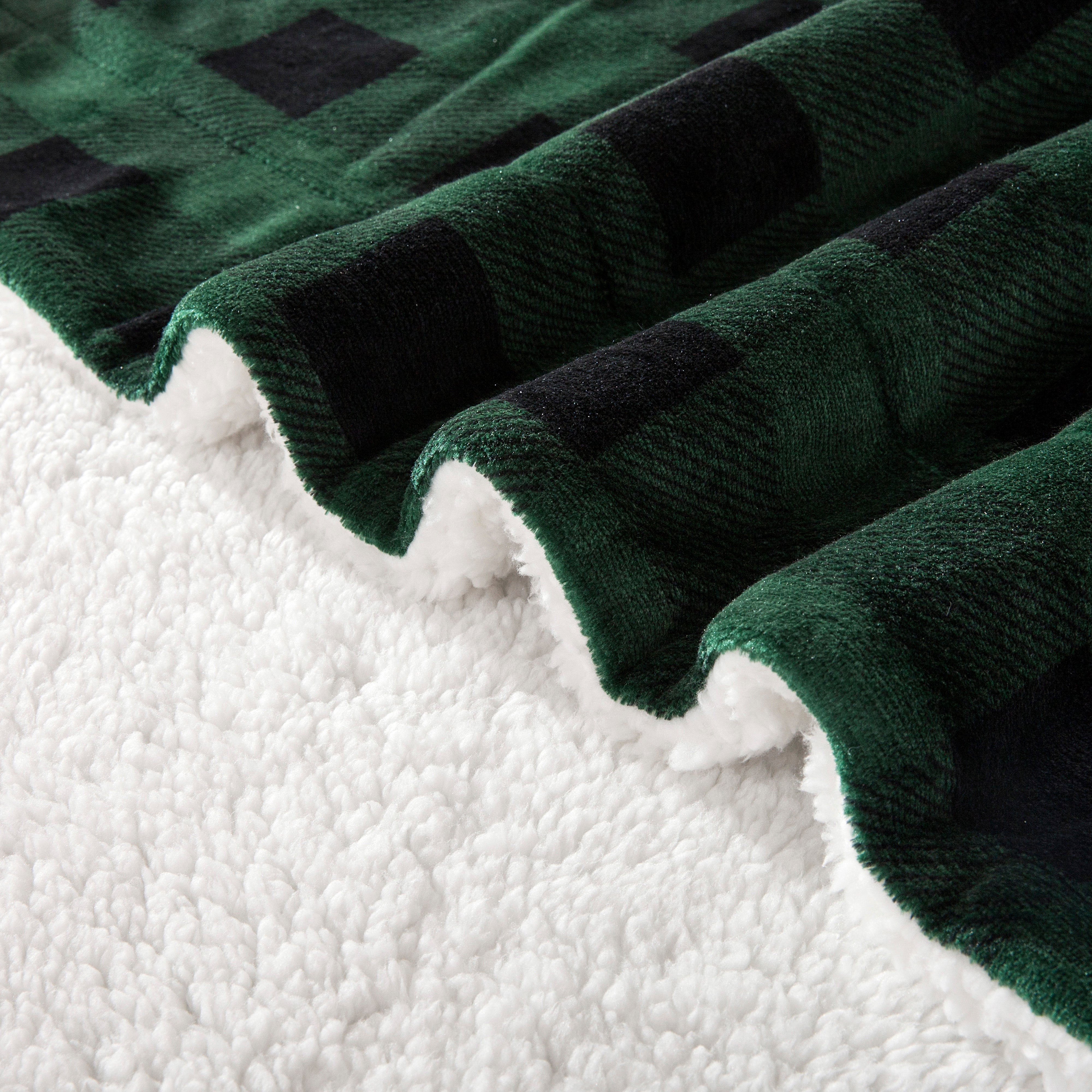 Everlaneas Buffalo Plaid Flannel Fleece Sherpa Throw Blanket