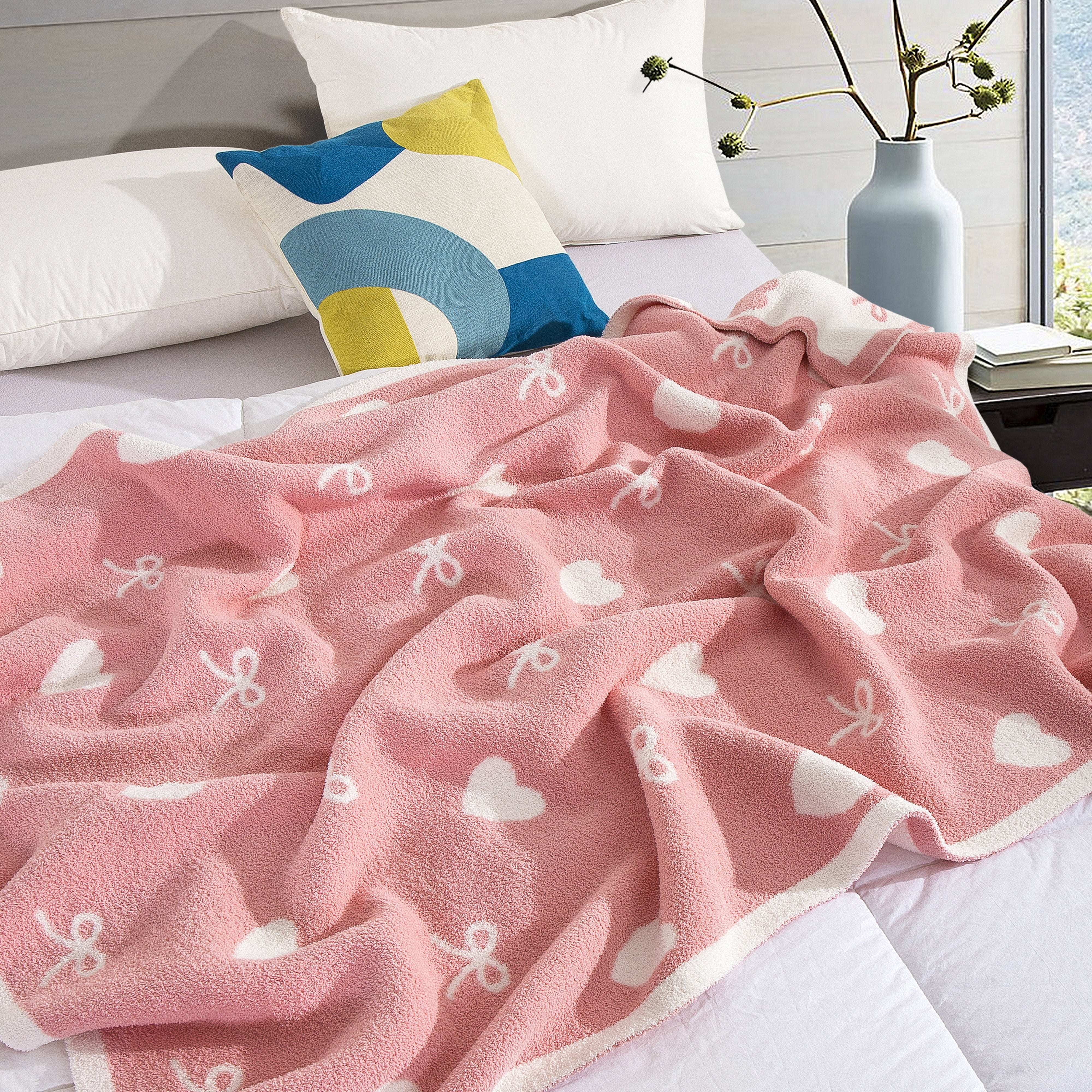 Everlaneas 50" x 70"  Ultra Soft Checkered Knitted Throw Blanket