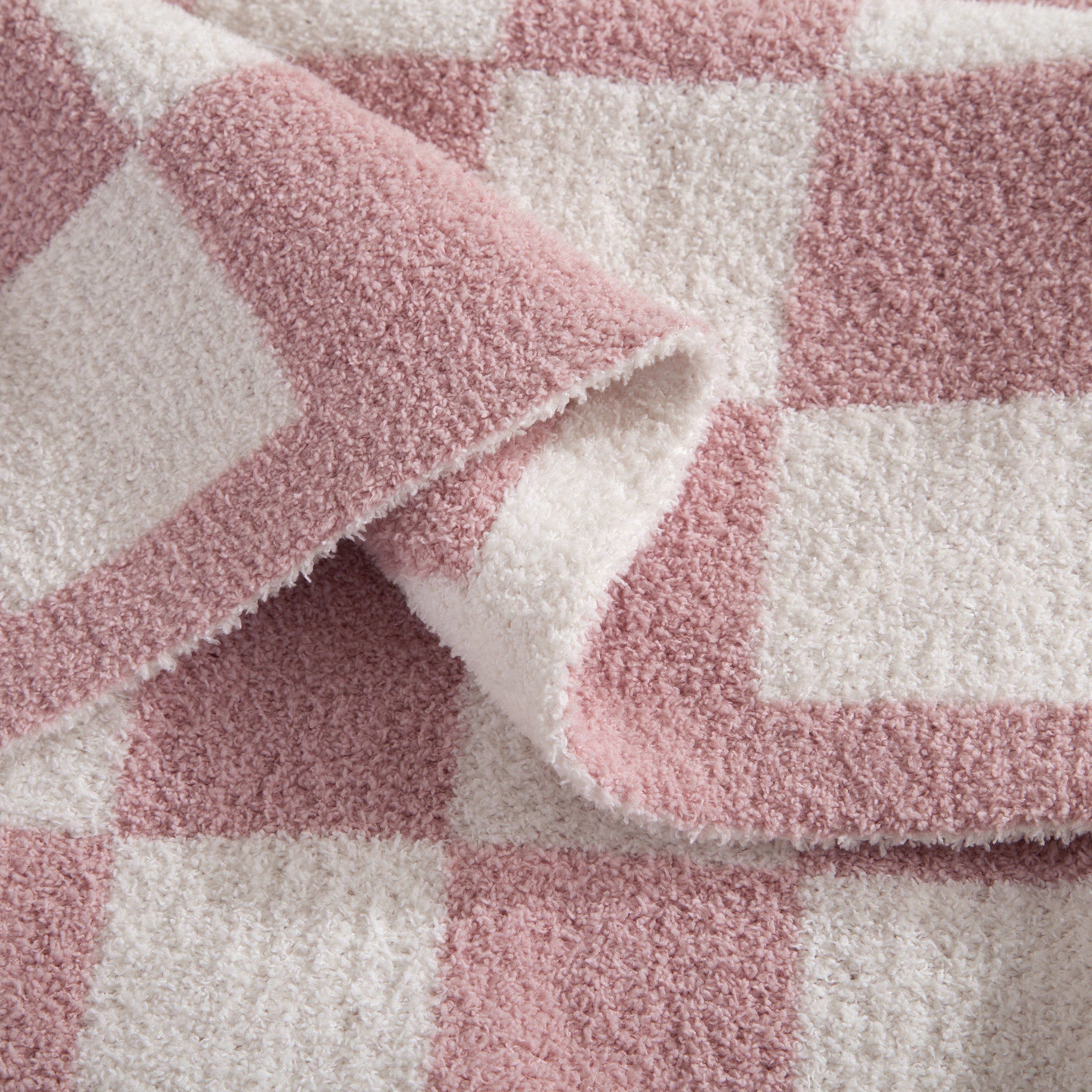 Everlaneas 50" x 70"  Ultra Soft Checkered Knitted Throw Blanket