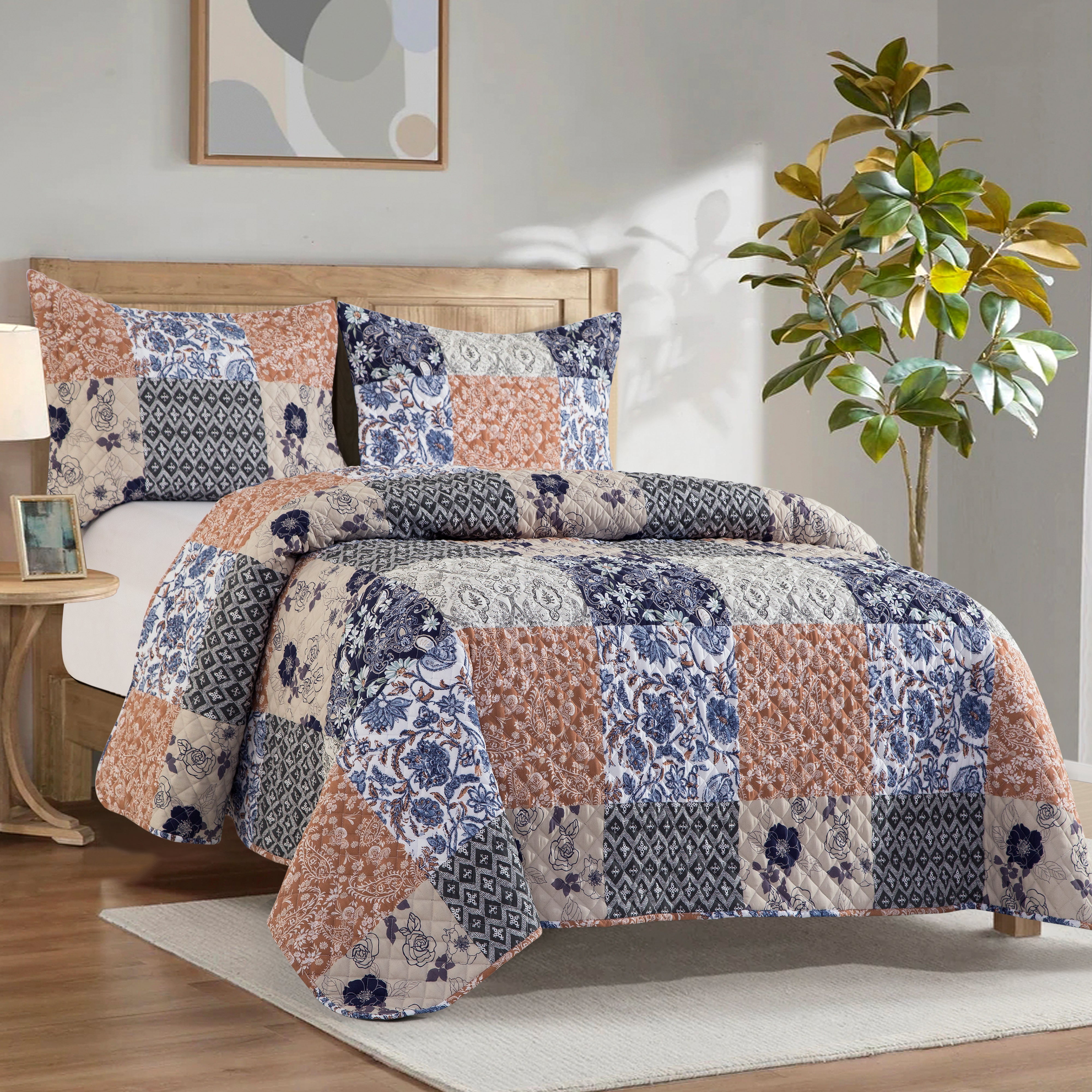 Everlaneas 3-Piece Patch Plaid Quilted Reversible Bedspread Coverlet Set