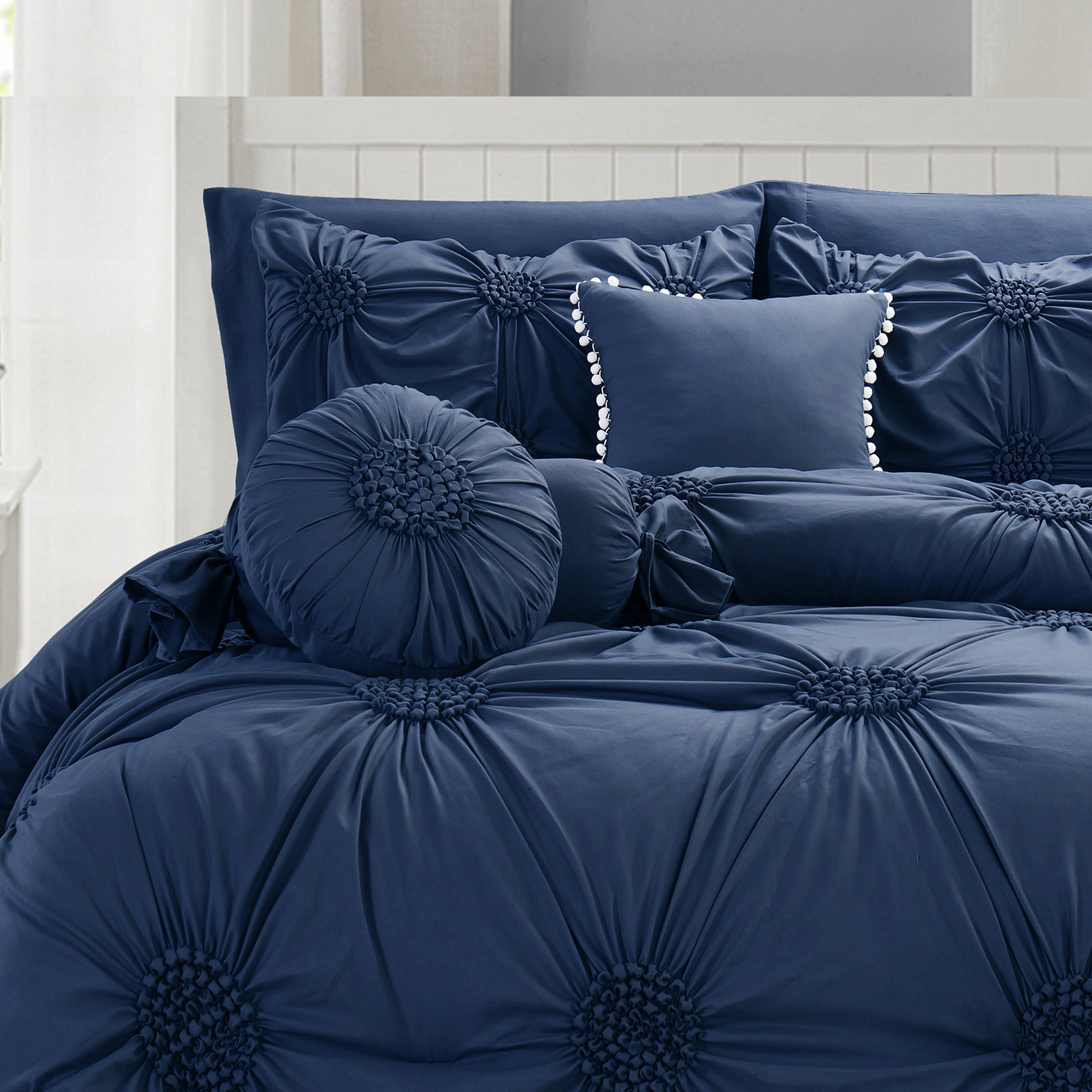 Everlaneas 10-Piece Sunflower Comforter Set - Includes 4-Piece Sheet Set with Double Sided Storage Pockets