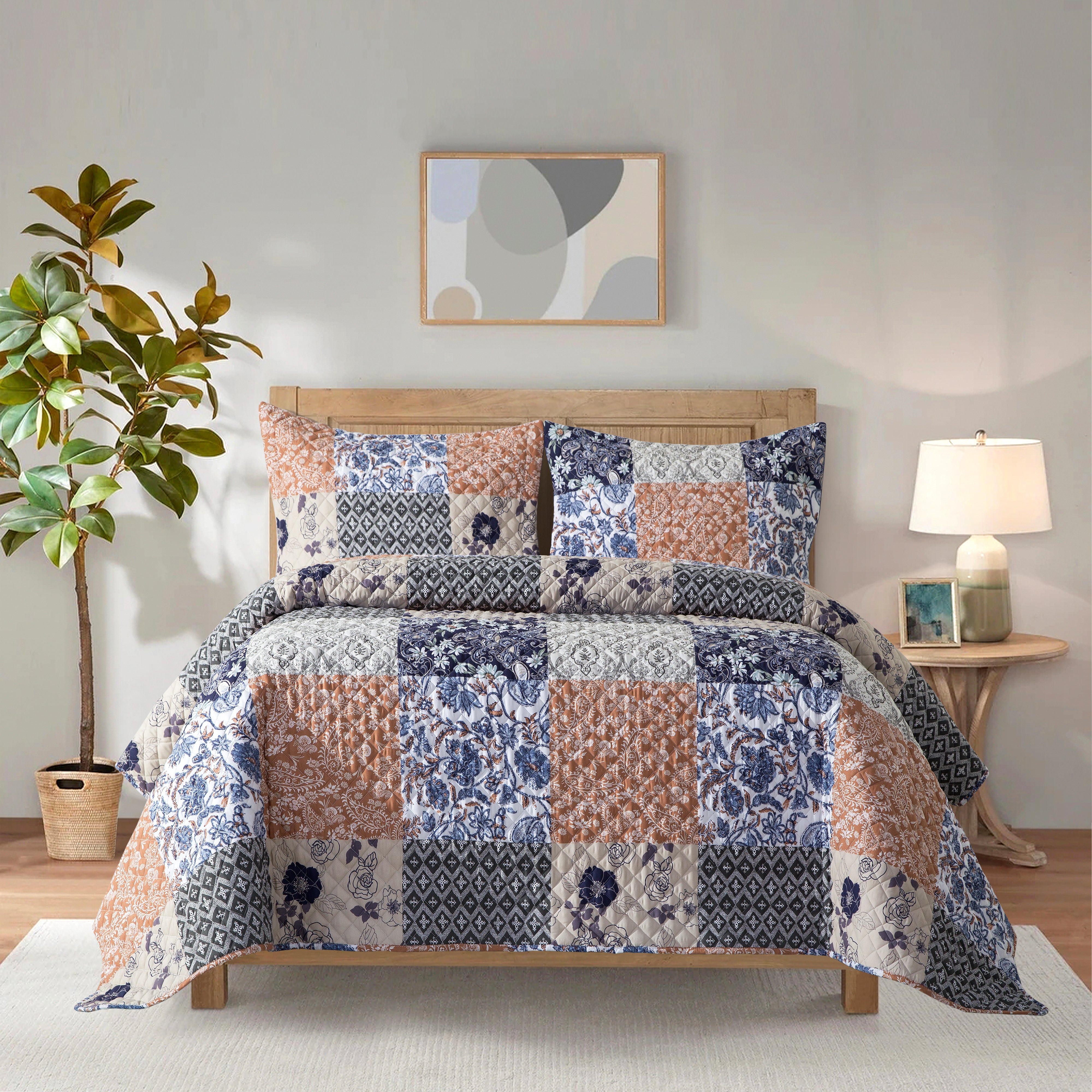 Everlaneas 3-Piece Patch Plaid Quilted Reversible Bedspread Coverlet Set