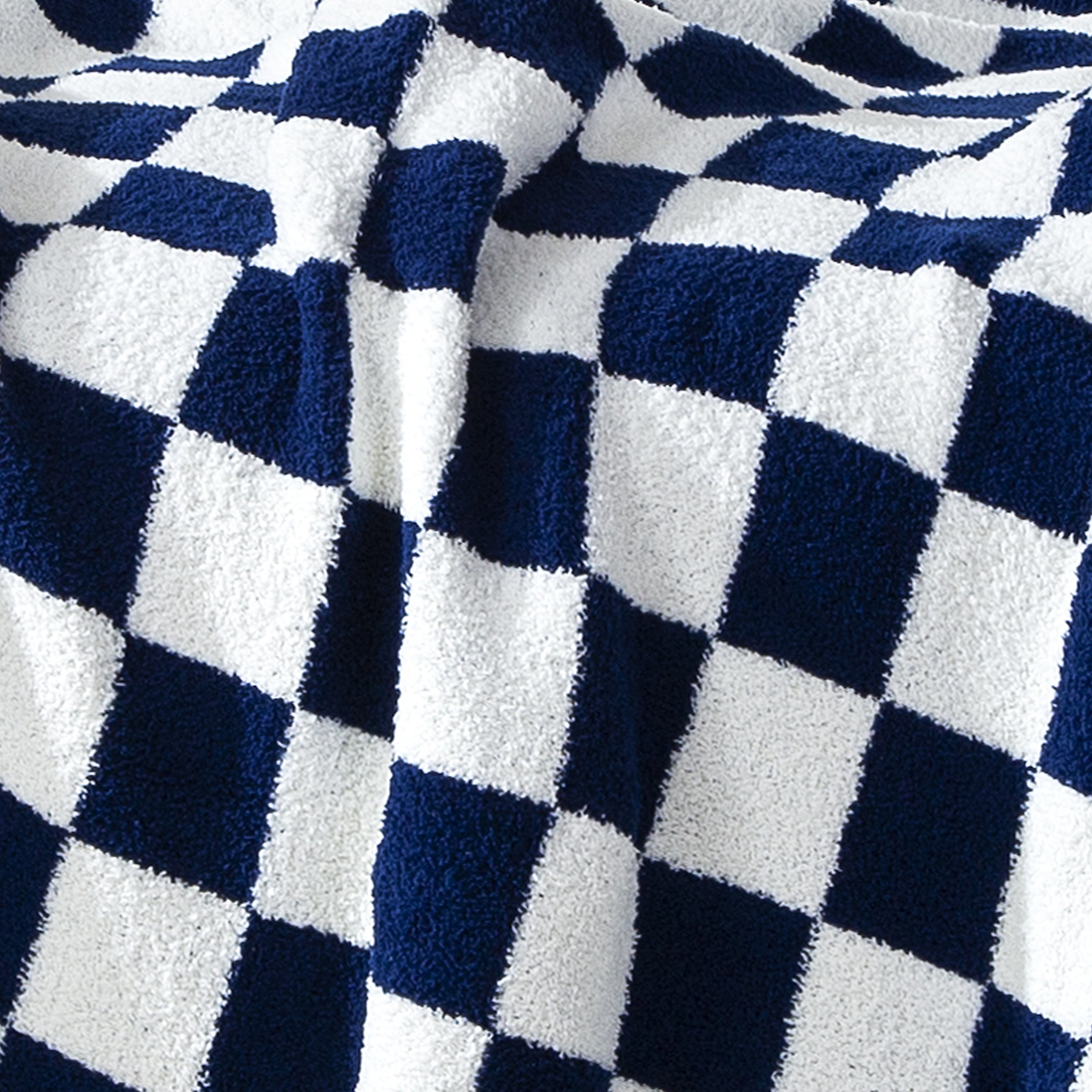 Everlaneas 50" x 70"  Ultra Soft Checkered Knitted Throw Blanket