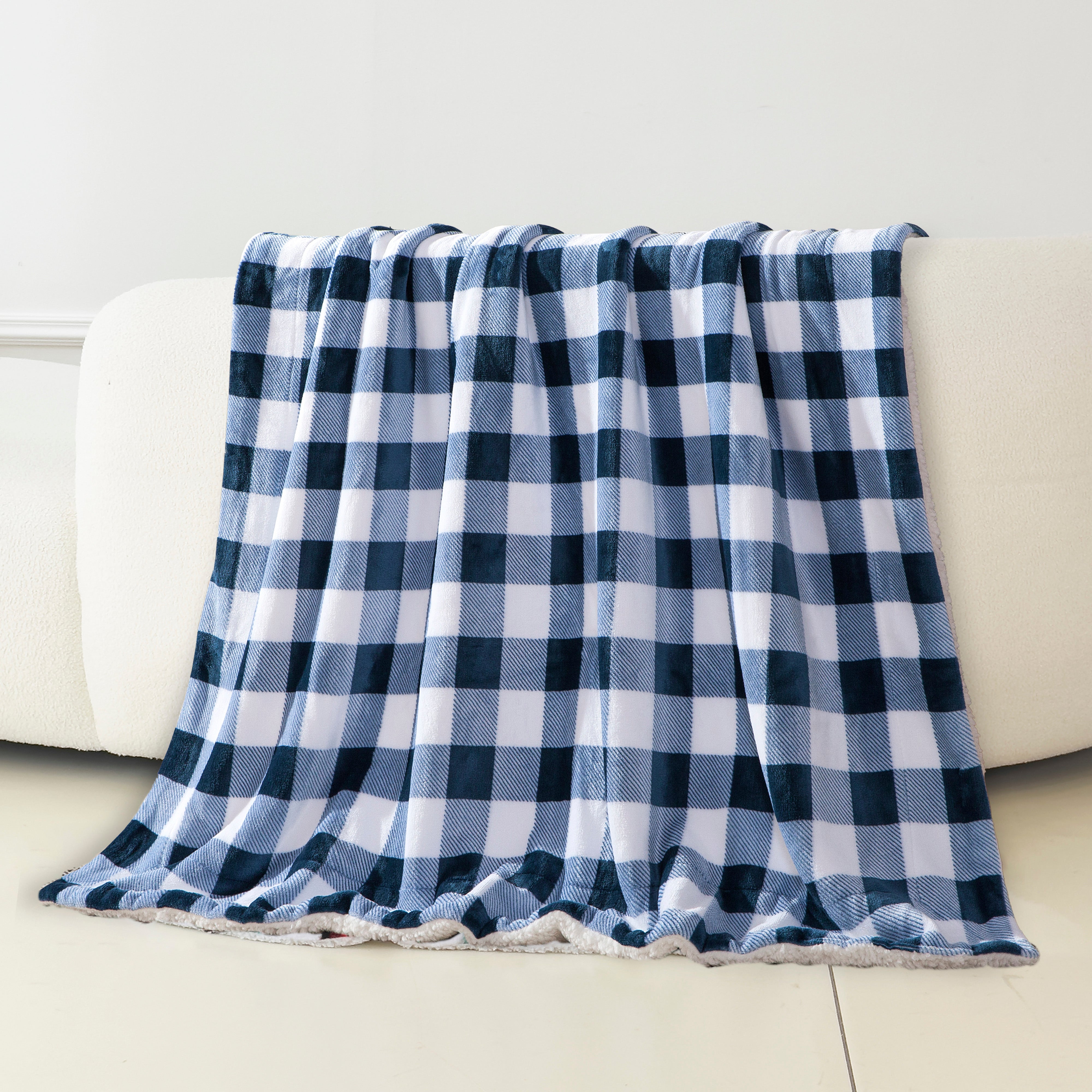Everlaneas Buffalo Plaid Flannel Fleece Sherpa Throw Blanket