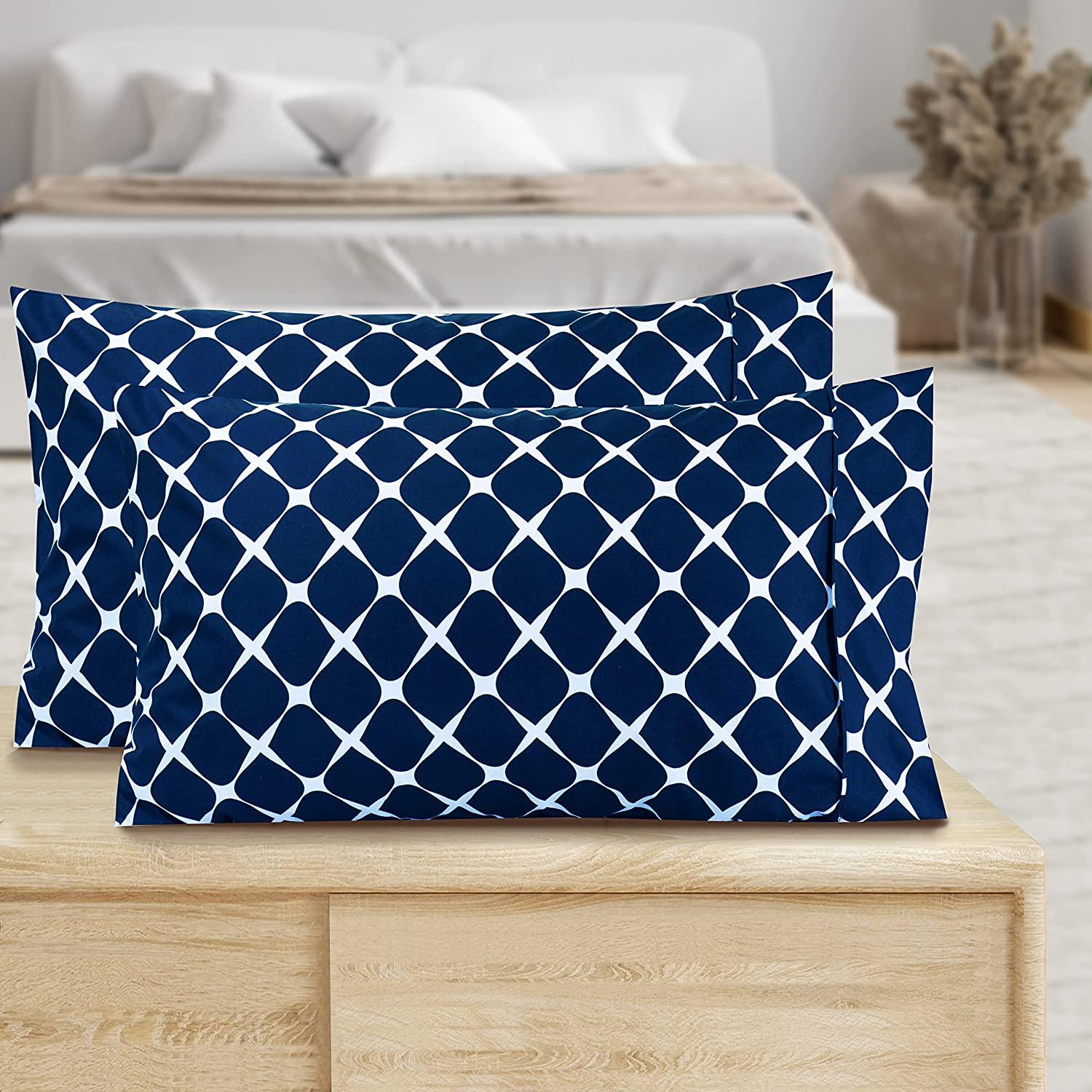 Everlaneas Set of 2 Bloomingdale Pattern - Pillowcases