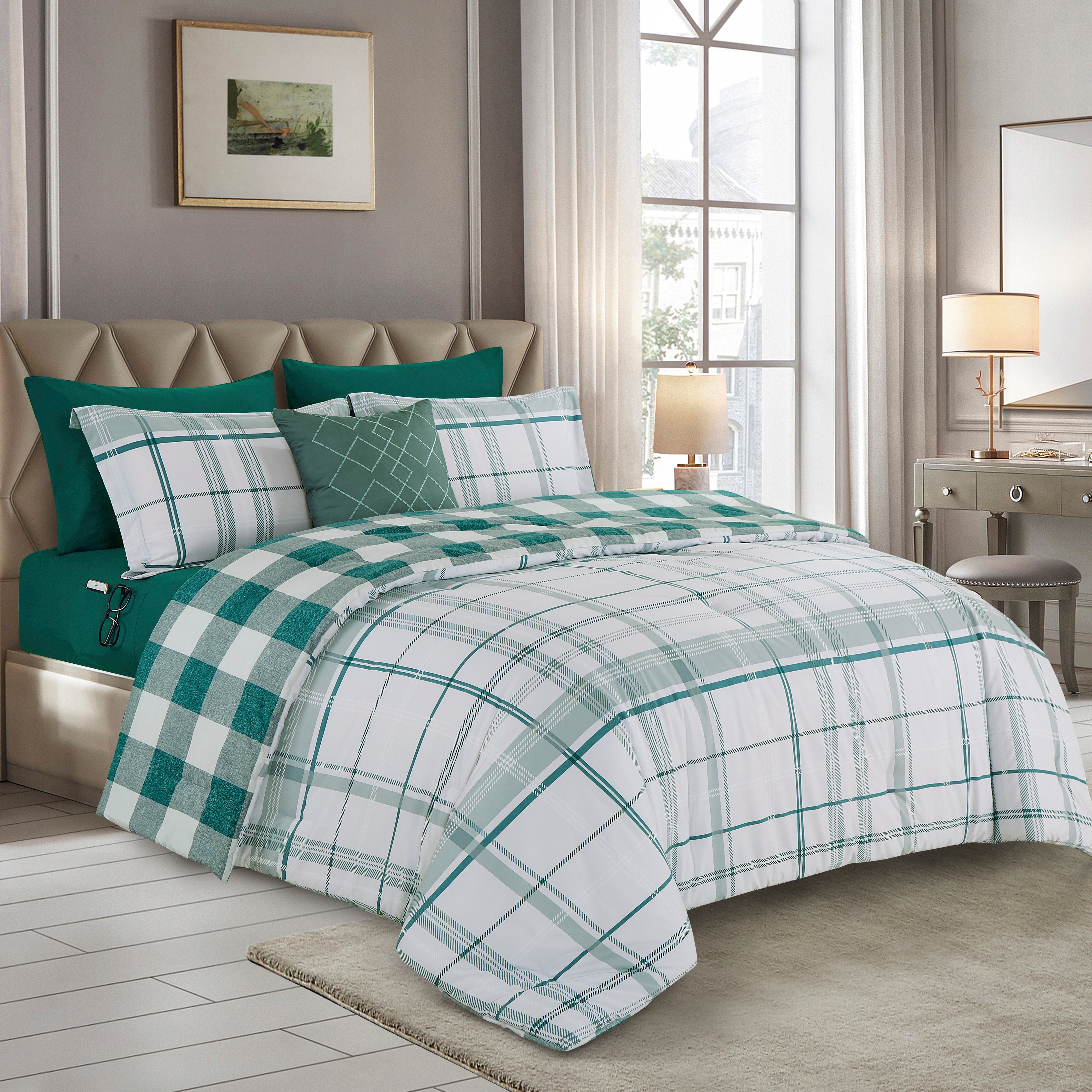 Everlaneas 8-Piece Lodge Plaid and Patch Reversible Comforter Set - Includes 4-Piece Sheet Set with Double Sided Storage Pockets