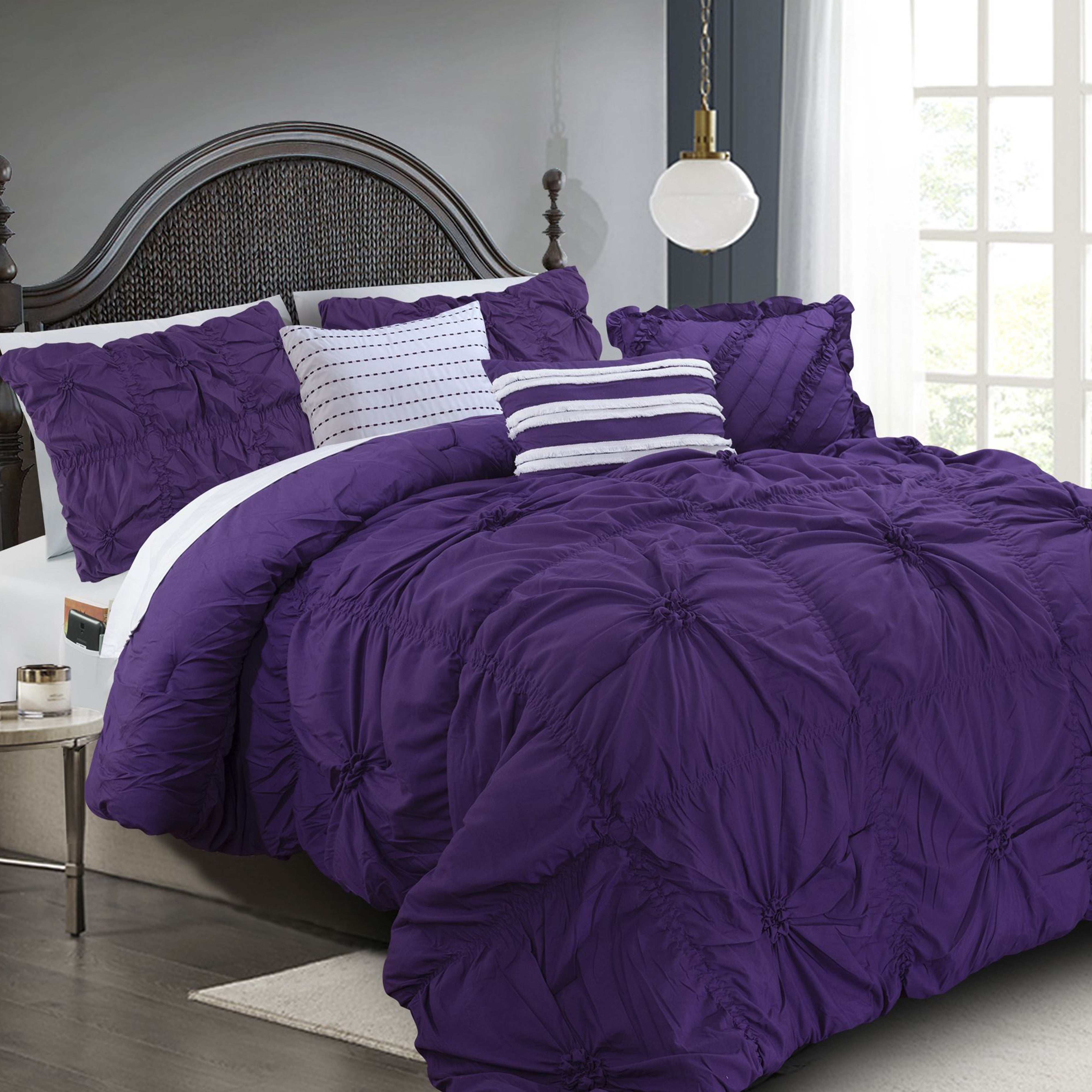 Everlaneas 12-Piece Amy Oversized Comforter Set - Includes 6-Piece Sheet Set with Double Sided Storage Pockets