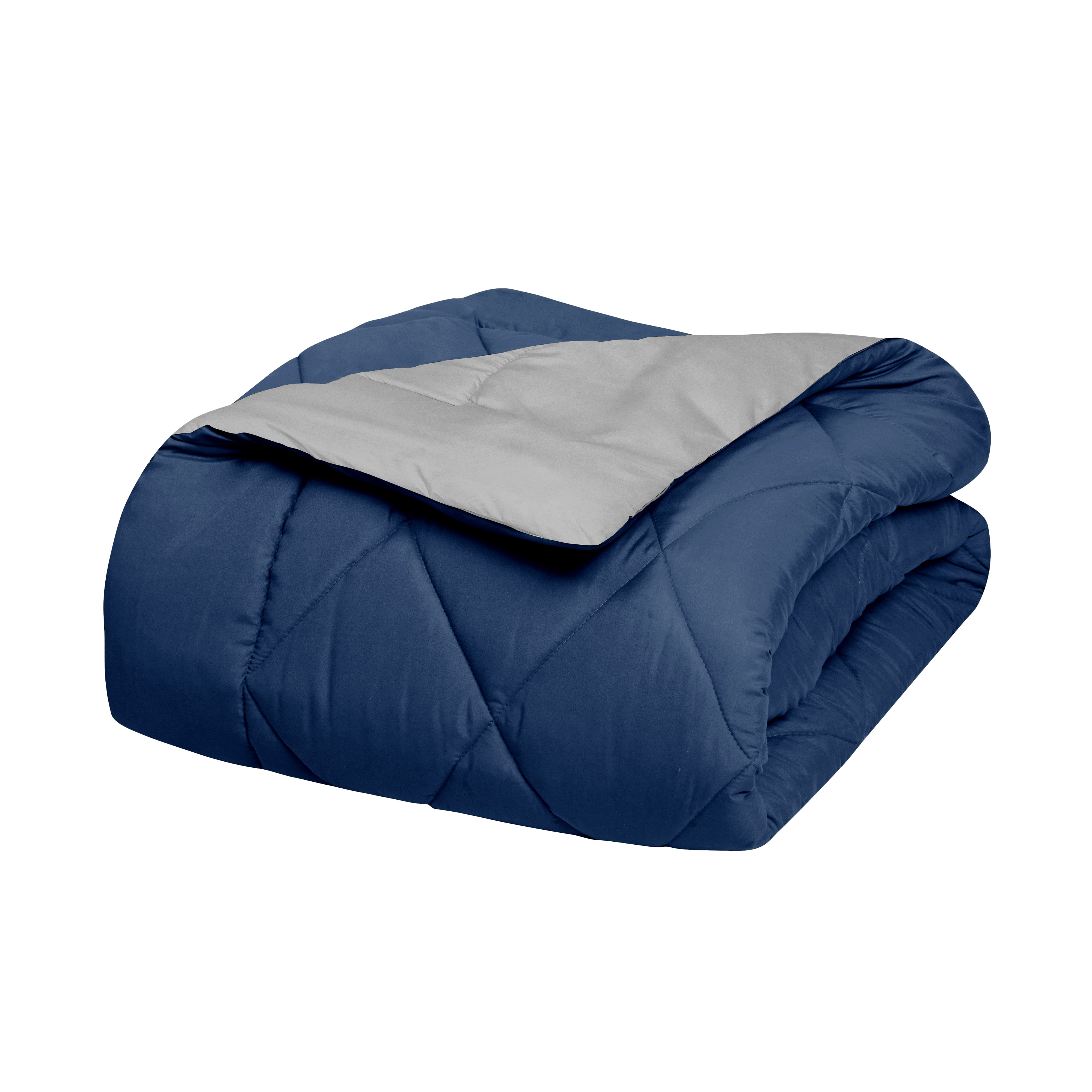 Everlaneas 3-Piece Reversible Diamond Stitched Comforter & Shams