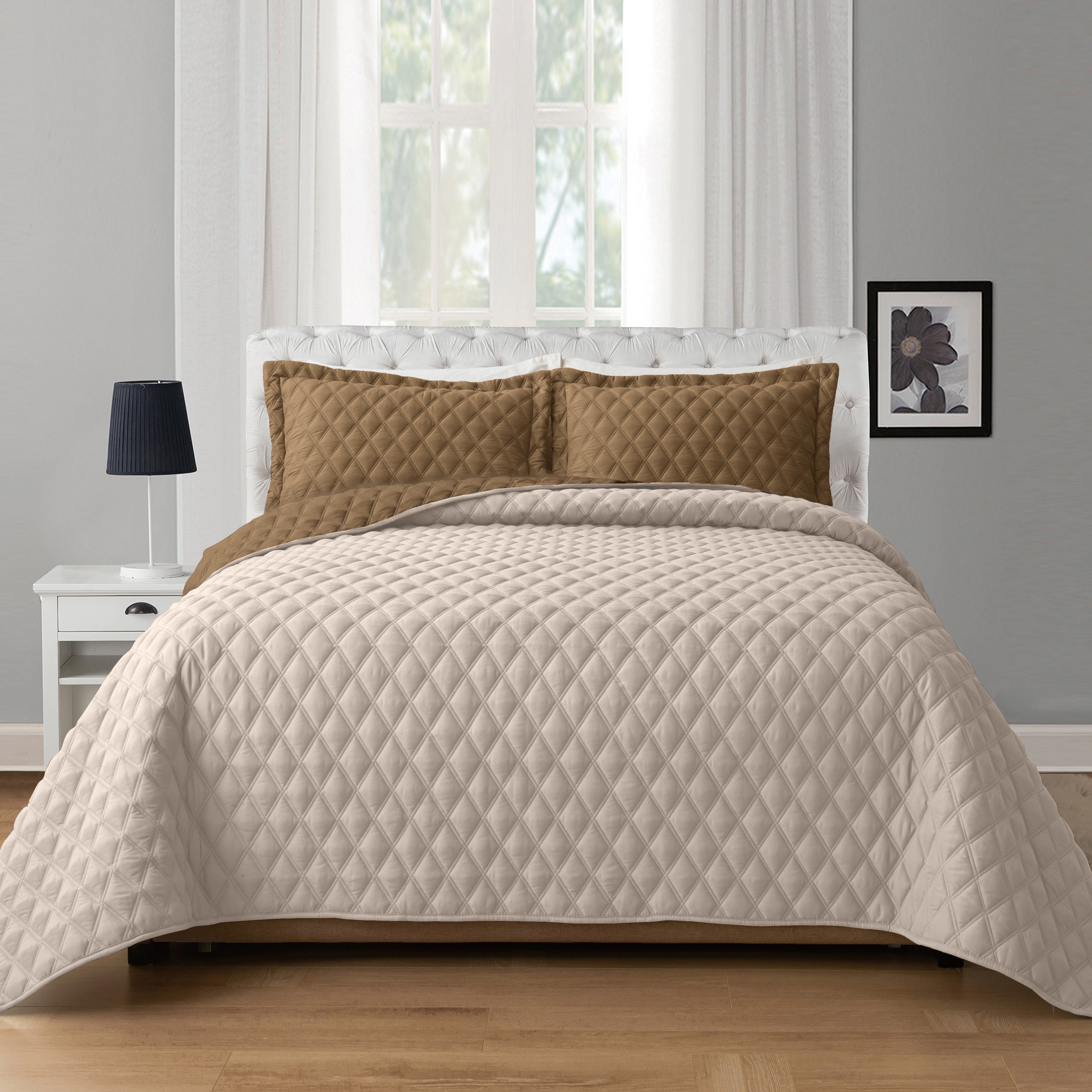 Everlaneas 3-Piece Diamond Quilted Reversible Bedspread Coverlet Set