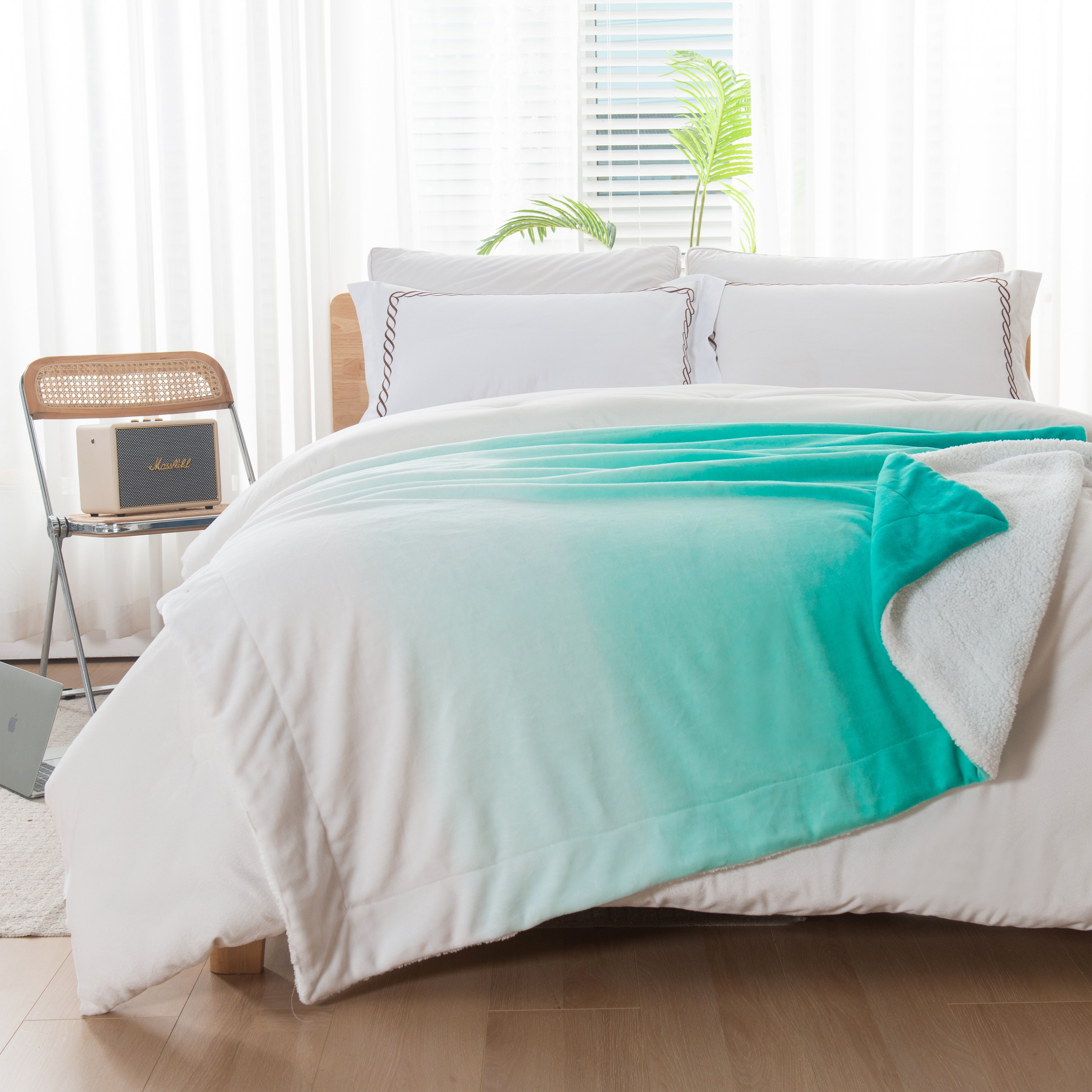 Everlaneas Ombre Printed - Sherpa Backed Plush Throw Blankets - 50 x 60 inches