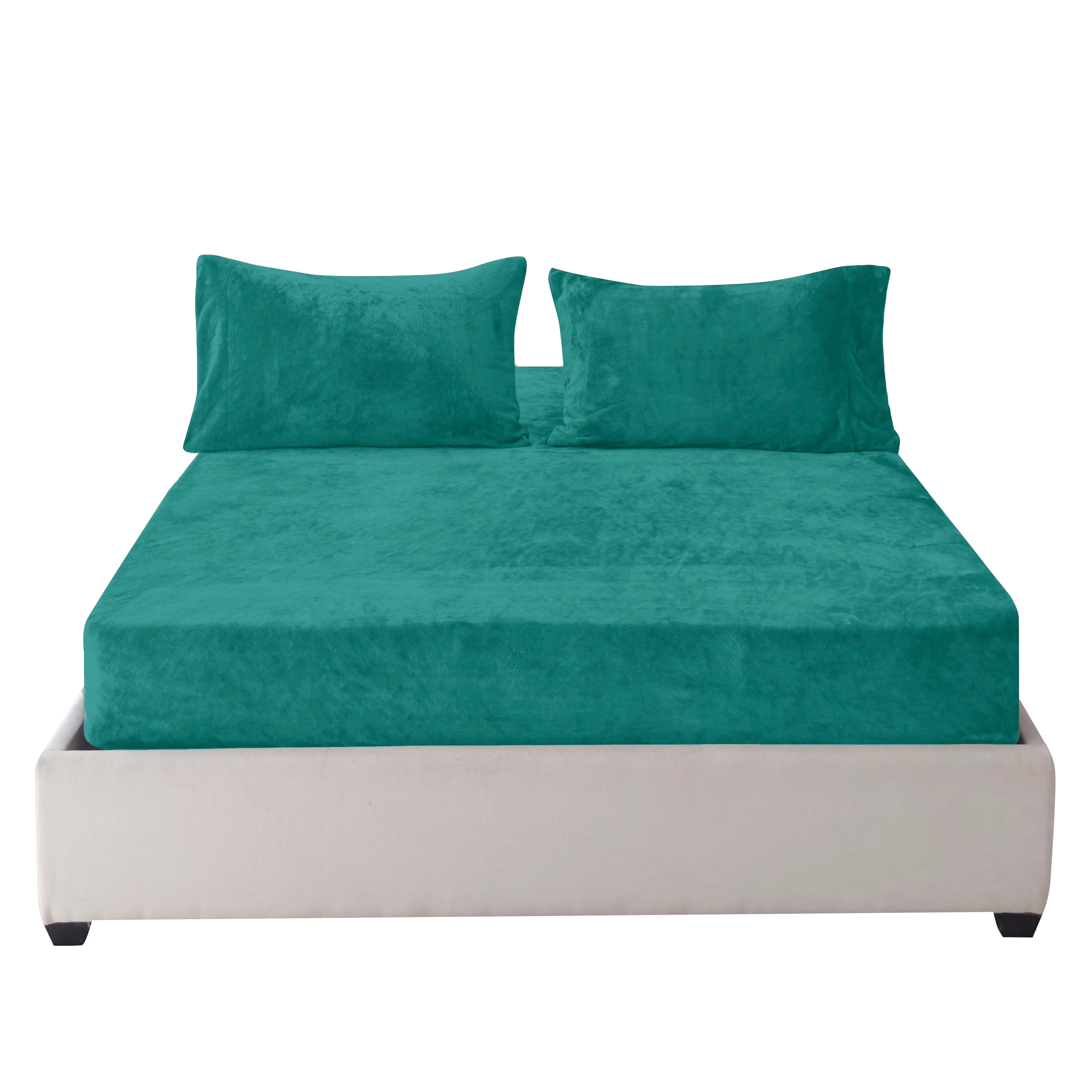 Everlaneas 4-Piece Velvet Plush Flannel Sheet Set