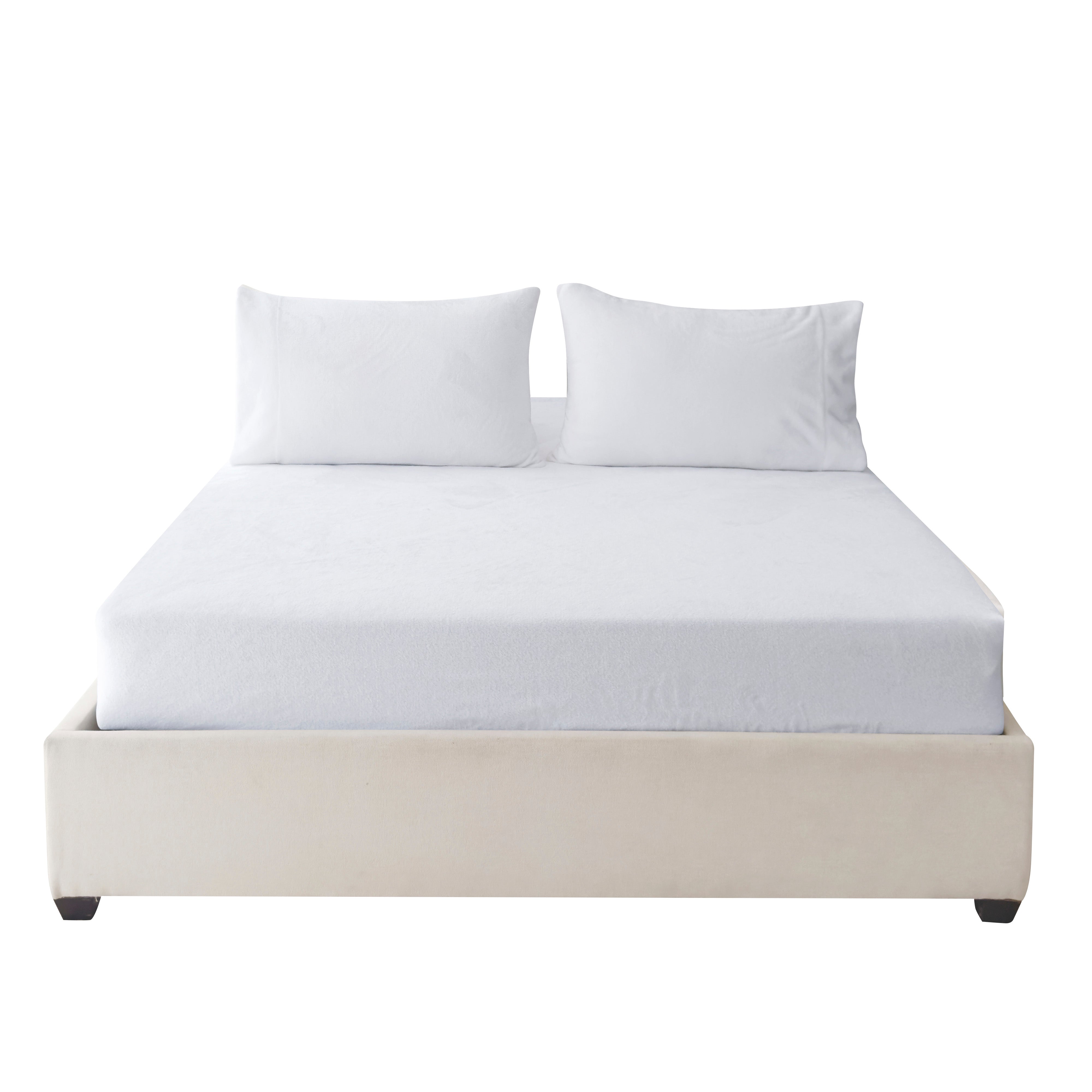 Everlaneas 4-Piece Velvet Plush Flannel Sheet Set