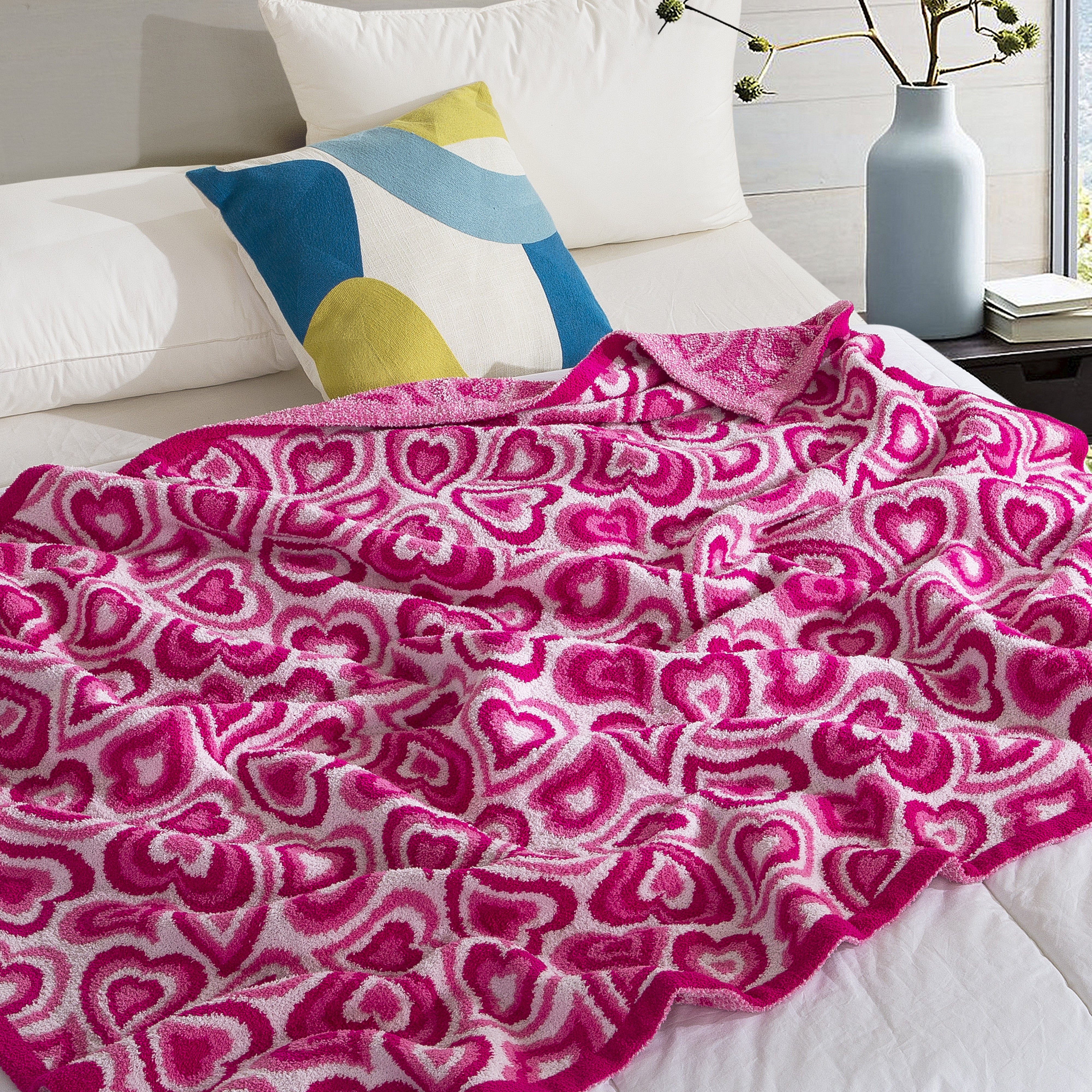 Everlaneas 50" x 70"  Ultra Soft Checkered Knitted Throw Blanket