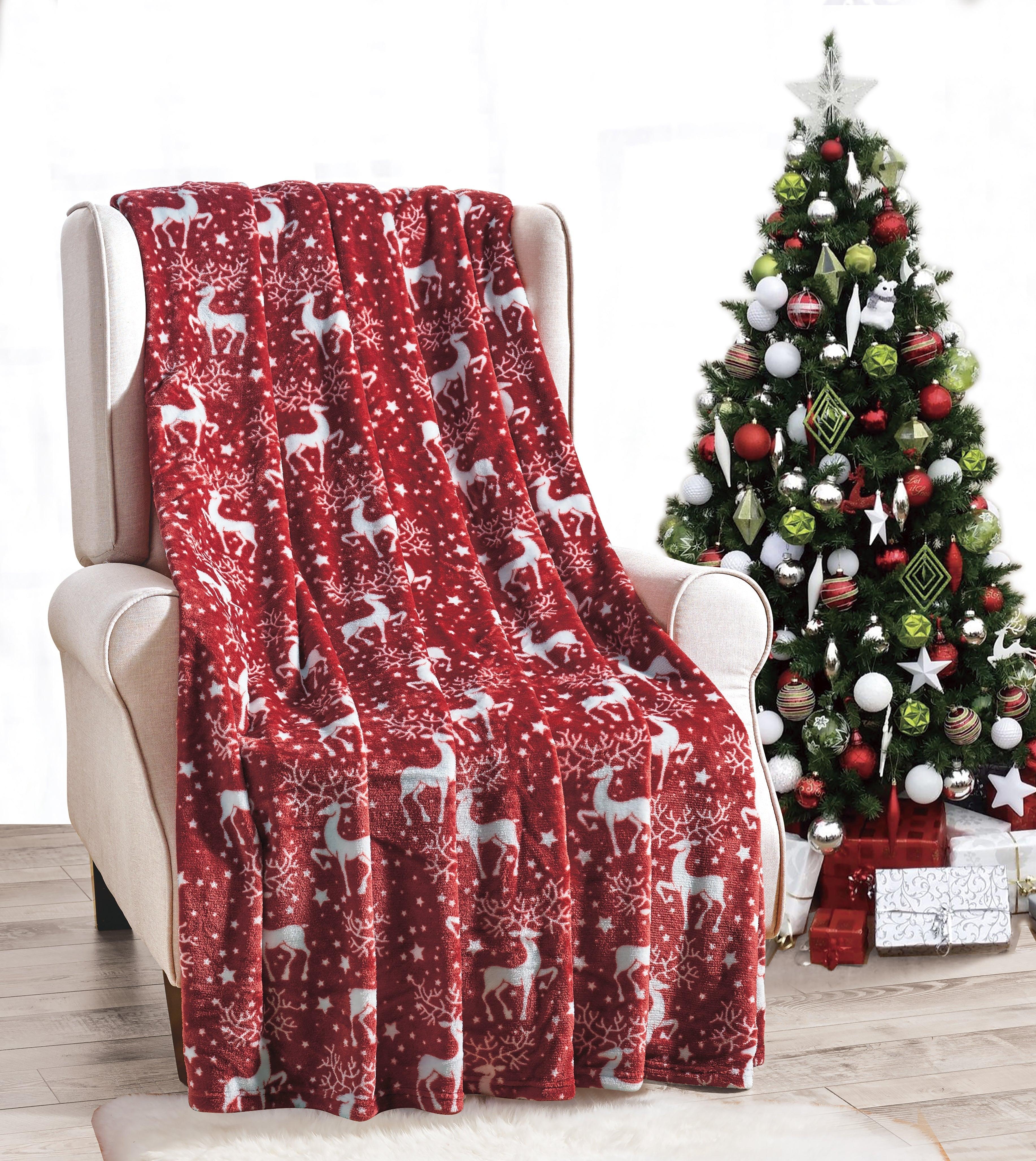Everlaneas 50" x 60" Holiday Velvet Plush Blanket Throw - 50 x 60 inches